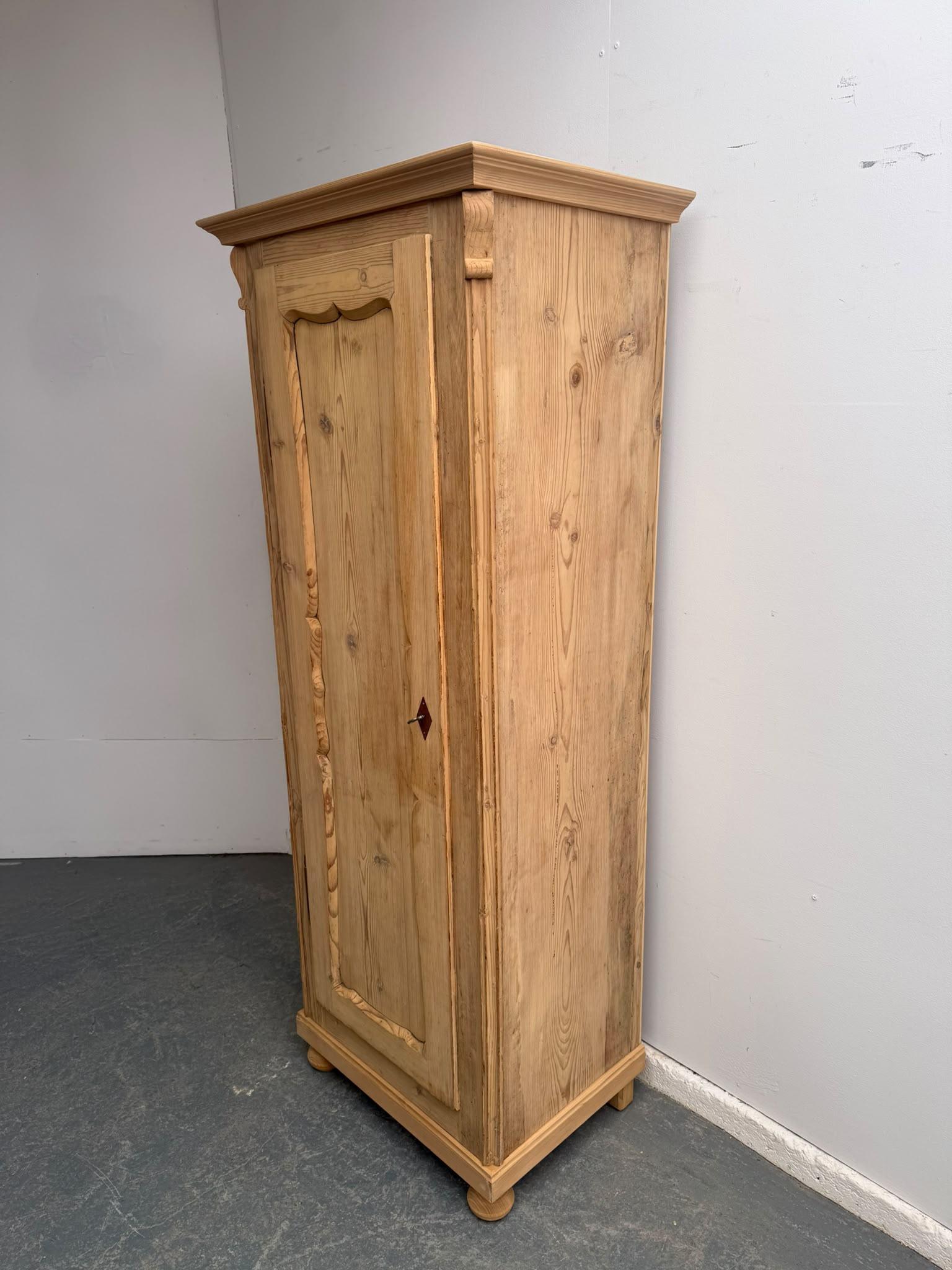 Pretty Tall Antique Pine 1 Door Linen Storage Cupboard to wax / paint (1 of 10) Pretty Tall Antique Pine 1 Door Linen Storage Cupboard to wax / paint (1 of 10)