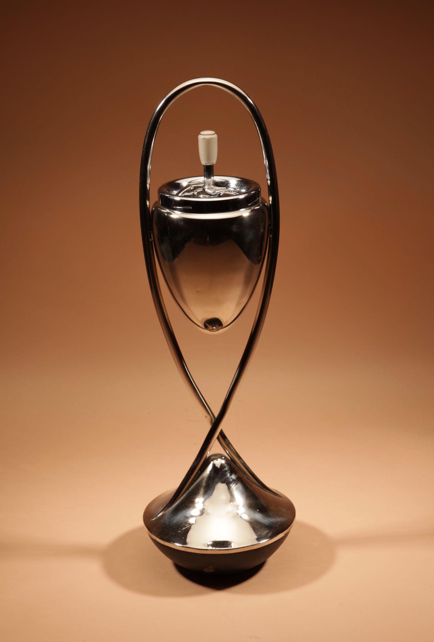 Very Stylish Free Standing Dutch Spinning Chrome Ashtray 1960s (1 of 5)