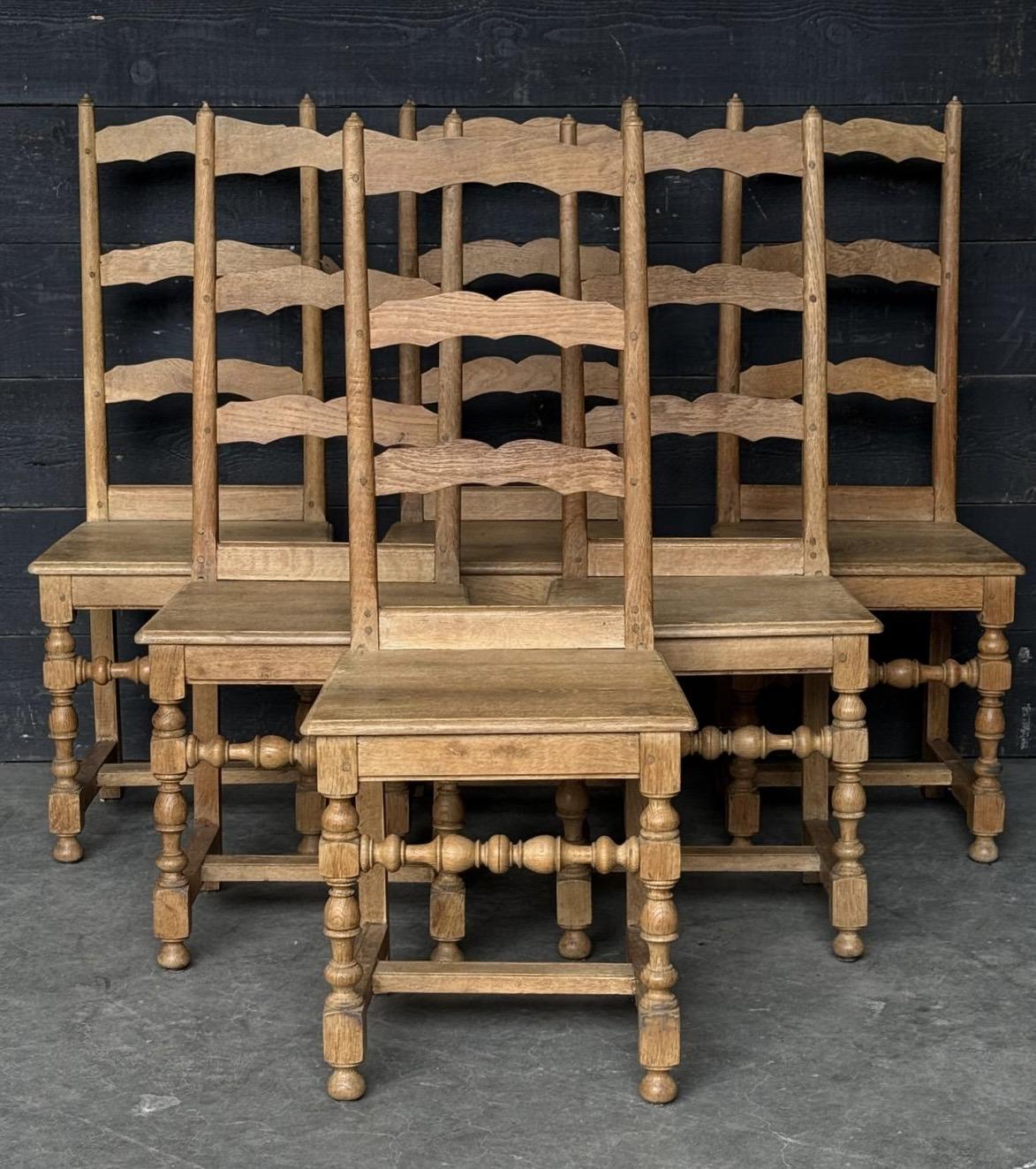 Set 6 French Oak Farmhouse Dining Chairs (1 of 8) Set 6 French Oak Farmhouse Dining Chairs (1 of 8)