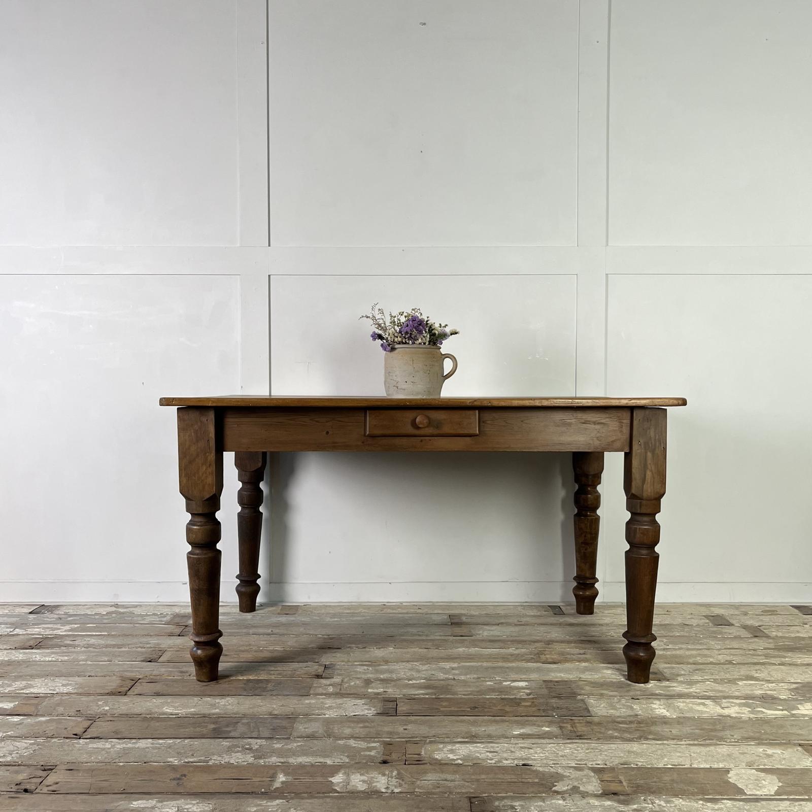 Antique Victorian Poplar and Pine Kitchen Table (1 of 13)