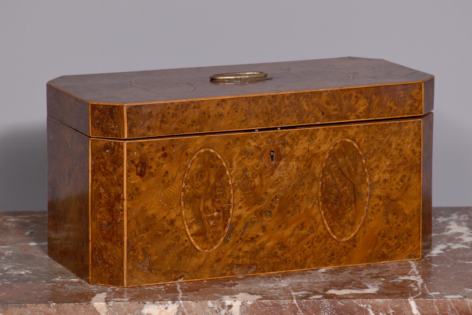 Large George III Inlaid Tea Caddy (1 of 8) Large George III Inlaid Tea Caddy (1 of 8)