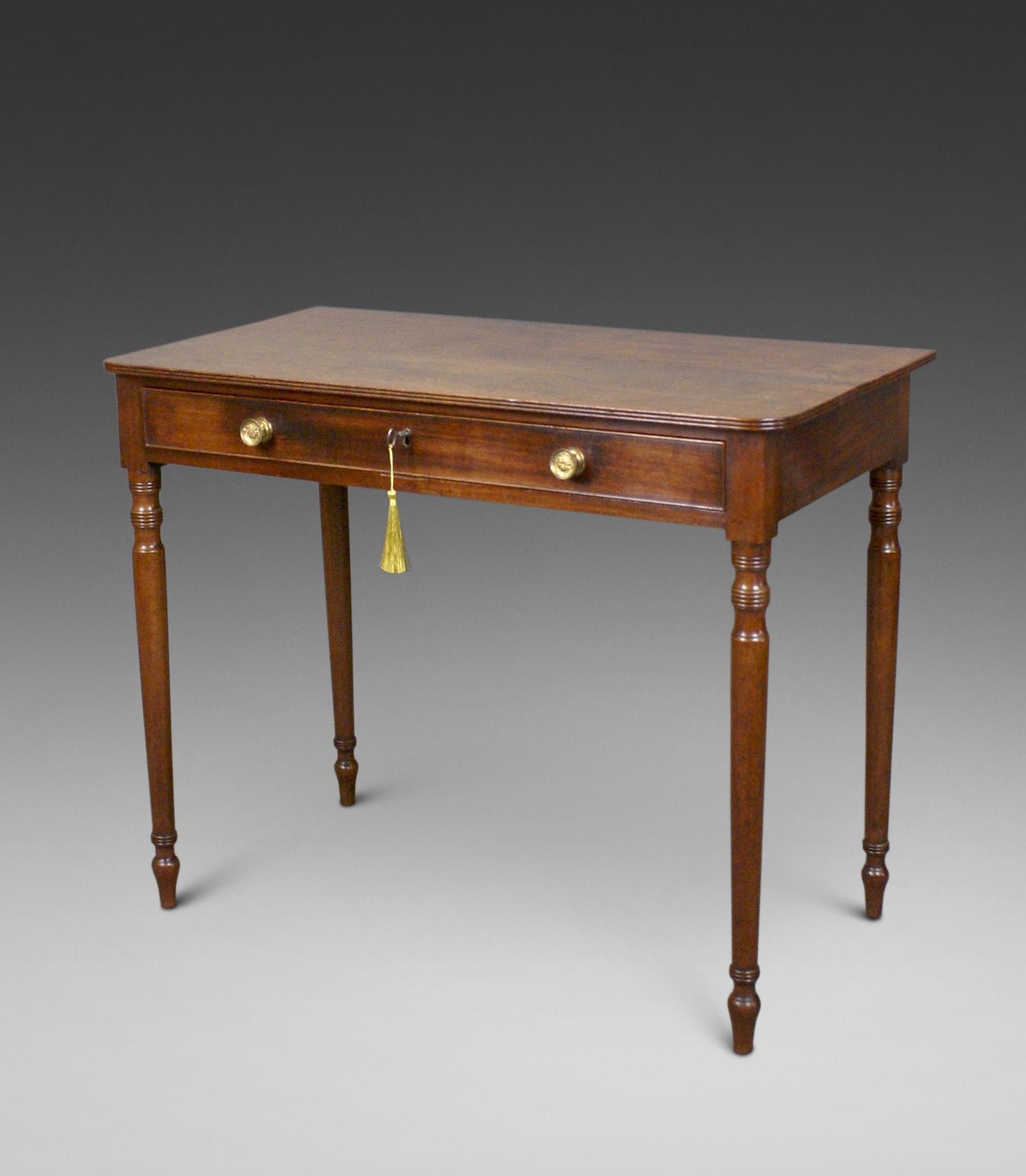 A George III Mahogany Side Table (1 of 6) A George III Mahogany Side Table (1 of 6)