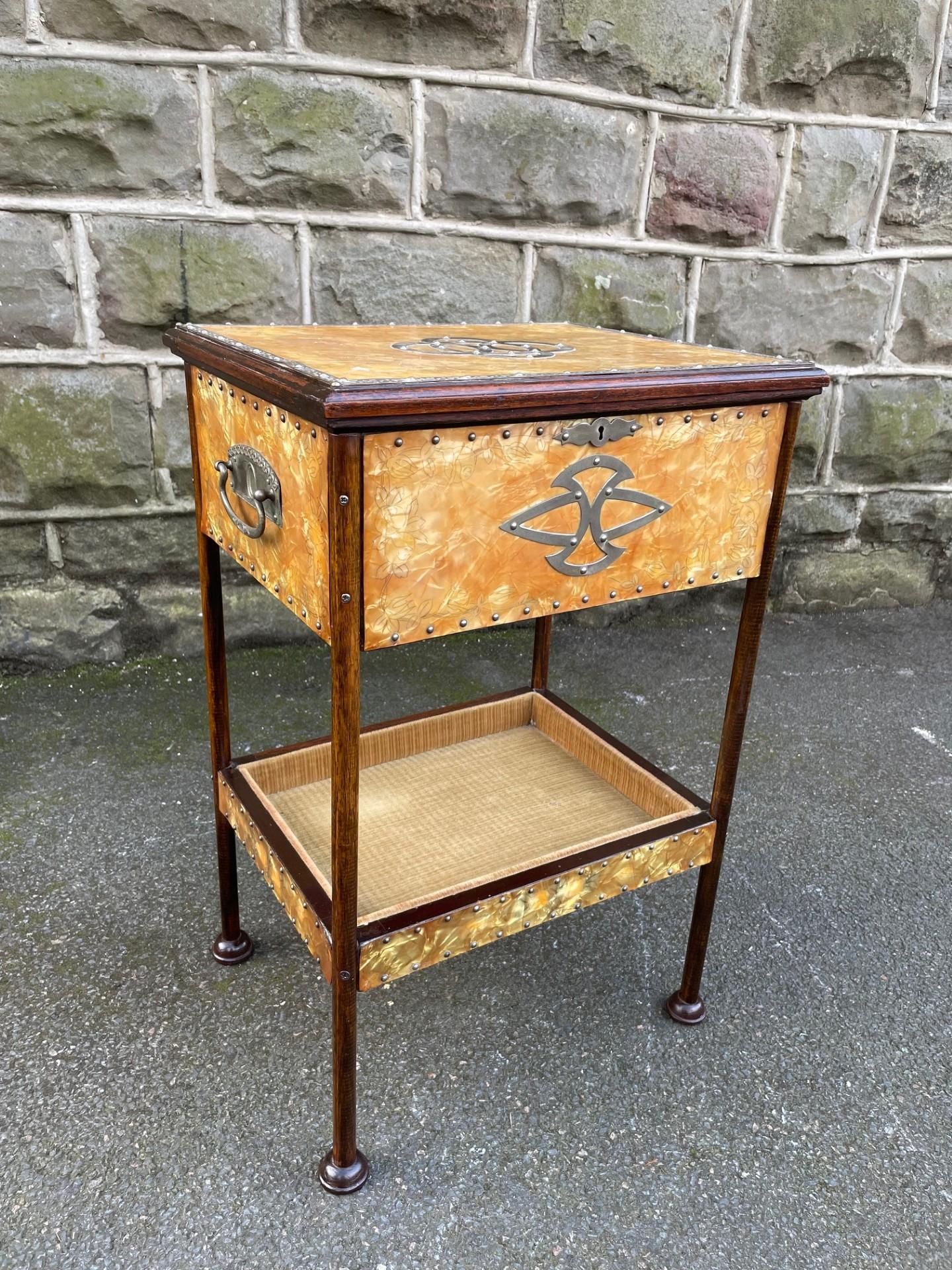 Unusual Antique Sewing Table Sewing Box (1 of 14) Unusual Antique Sewing Table Sewing Box (1 of 14)