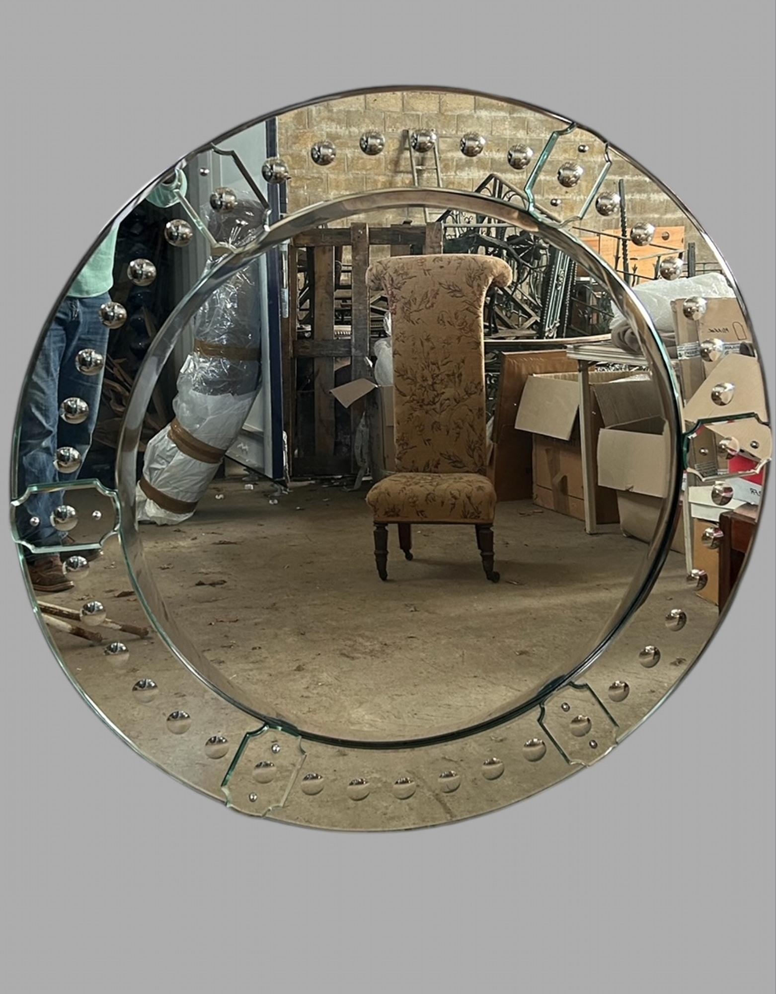 Striking Circular Venetian Mirror with Engraved Glass Detailing (1 of 6)