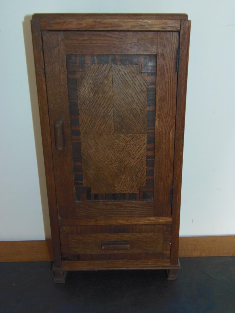 Cotswold School Small Cupboard with Drawer (1 of 10)