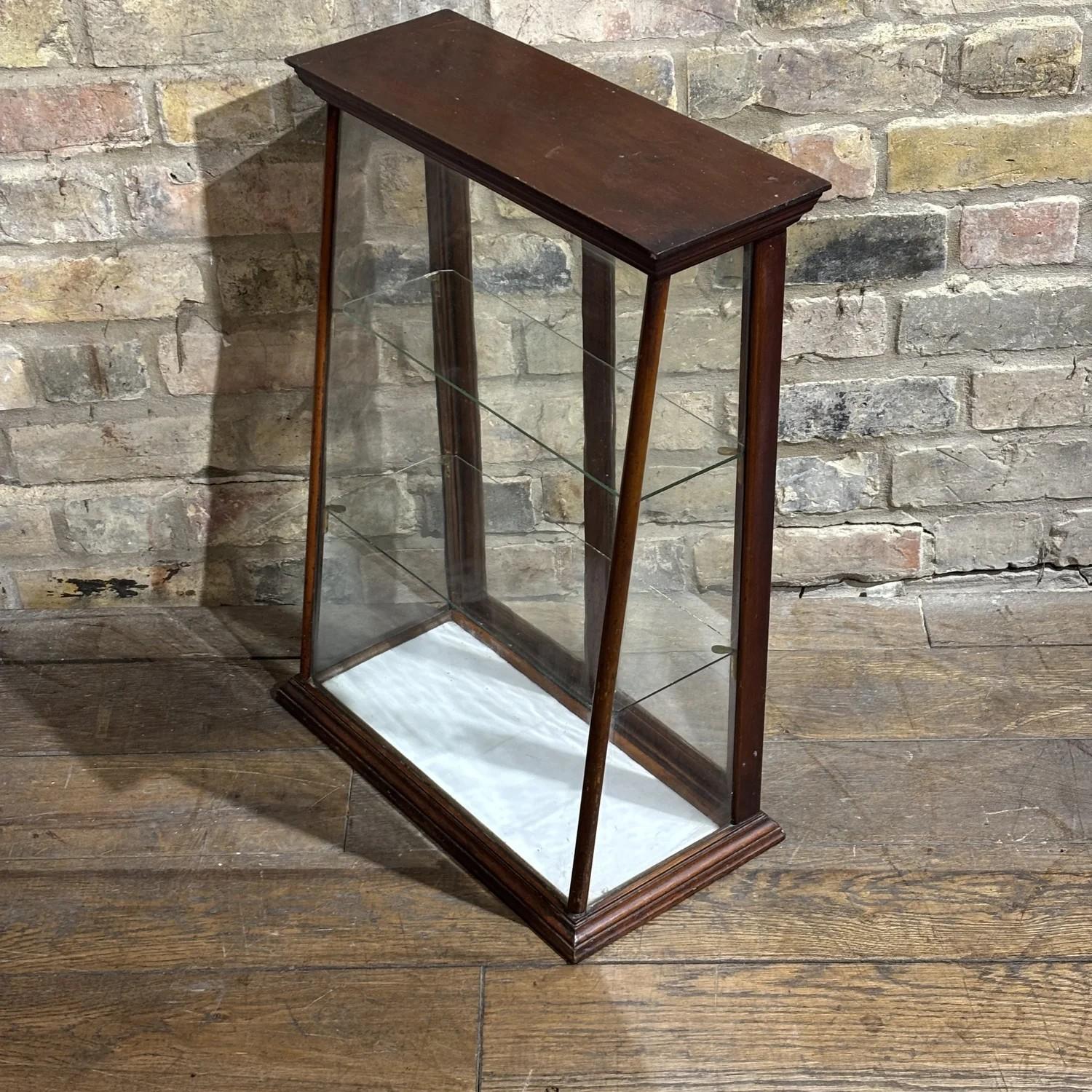 Antique Countertop Shop Display Cabinet (1 of 7) Antique Countertop Shop Display Cabinet (1 of 7)