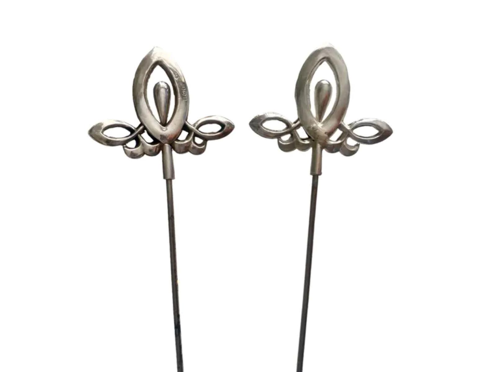 Pair of Antique Sterling Silver Hat Pins Birmingham 1911 (1 of 7)