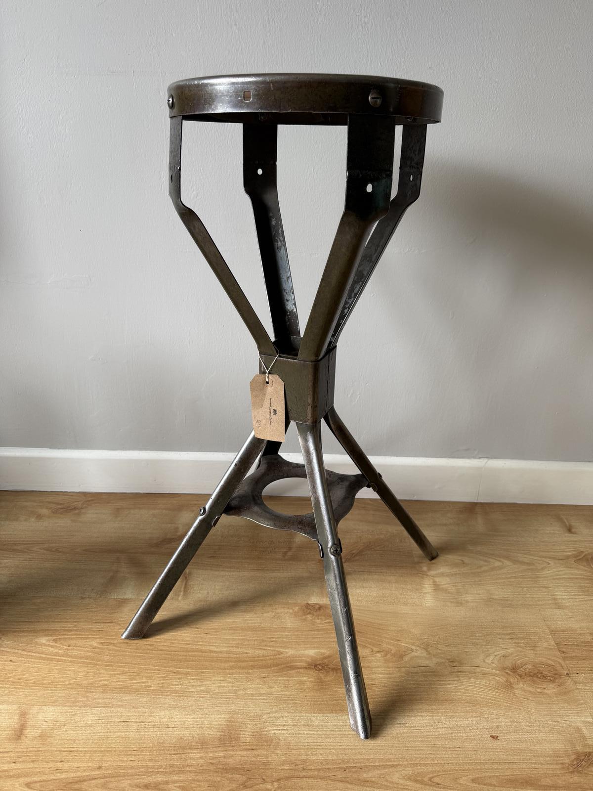 Evertaut Engineers/machinists Stool (1 of 6) Evertaut Engineers/machinists Stool (1 of 6)