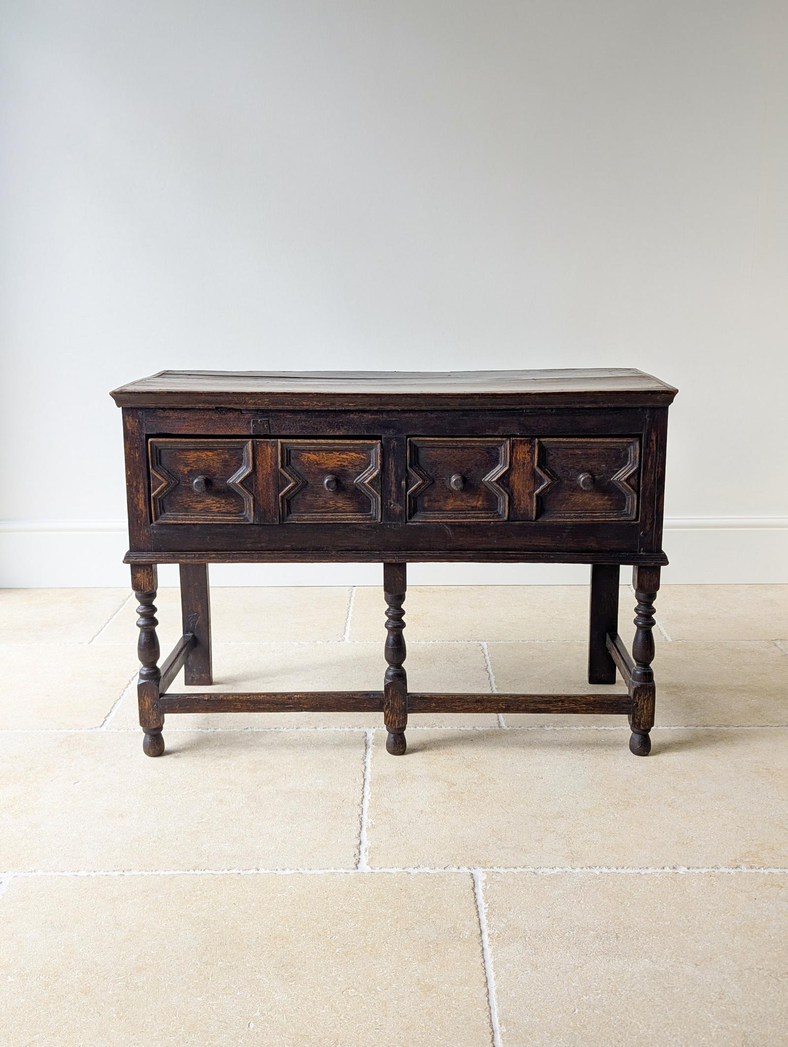 Antique Late 17th Century Oak Dresser Base c.1690 (1 of 18) Antique Late 17th Century Oak Dresser Base c.1690 (1 of 18)