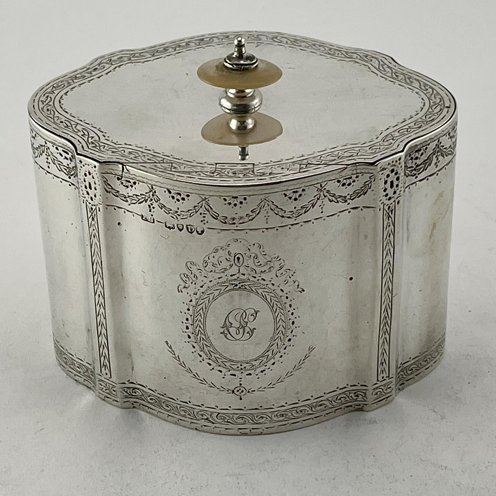 George III Style Victorian Sterling Silver Tea Caddy (1 of 8) George III Style Victorian Sterling Silver Tea Caddy (1 of 8)