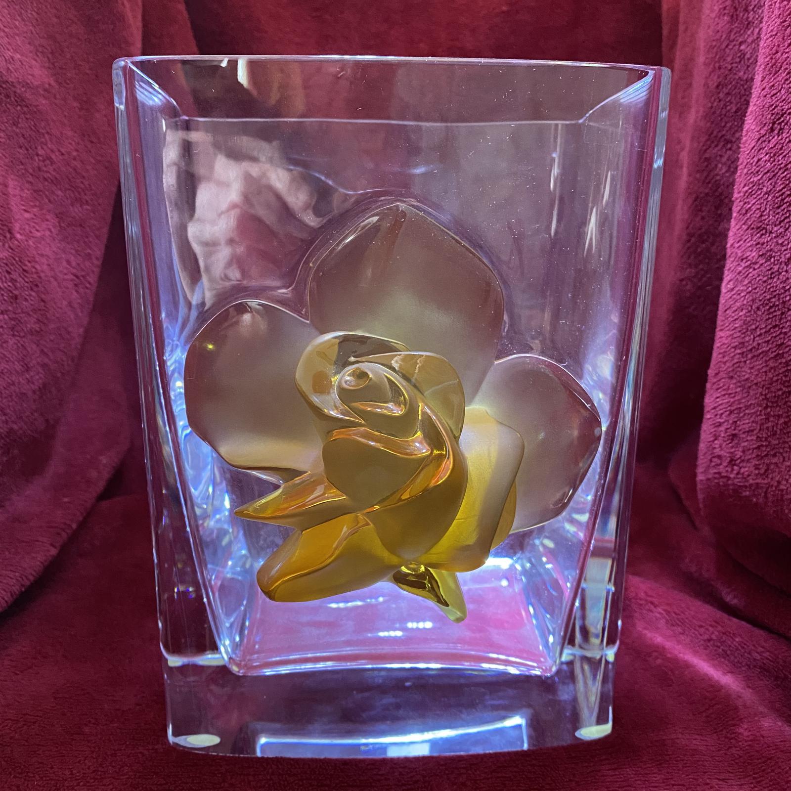 Lalique "Amber Rose" Vase (1 of 11)