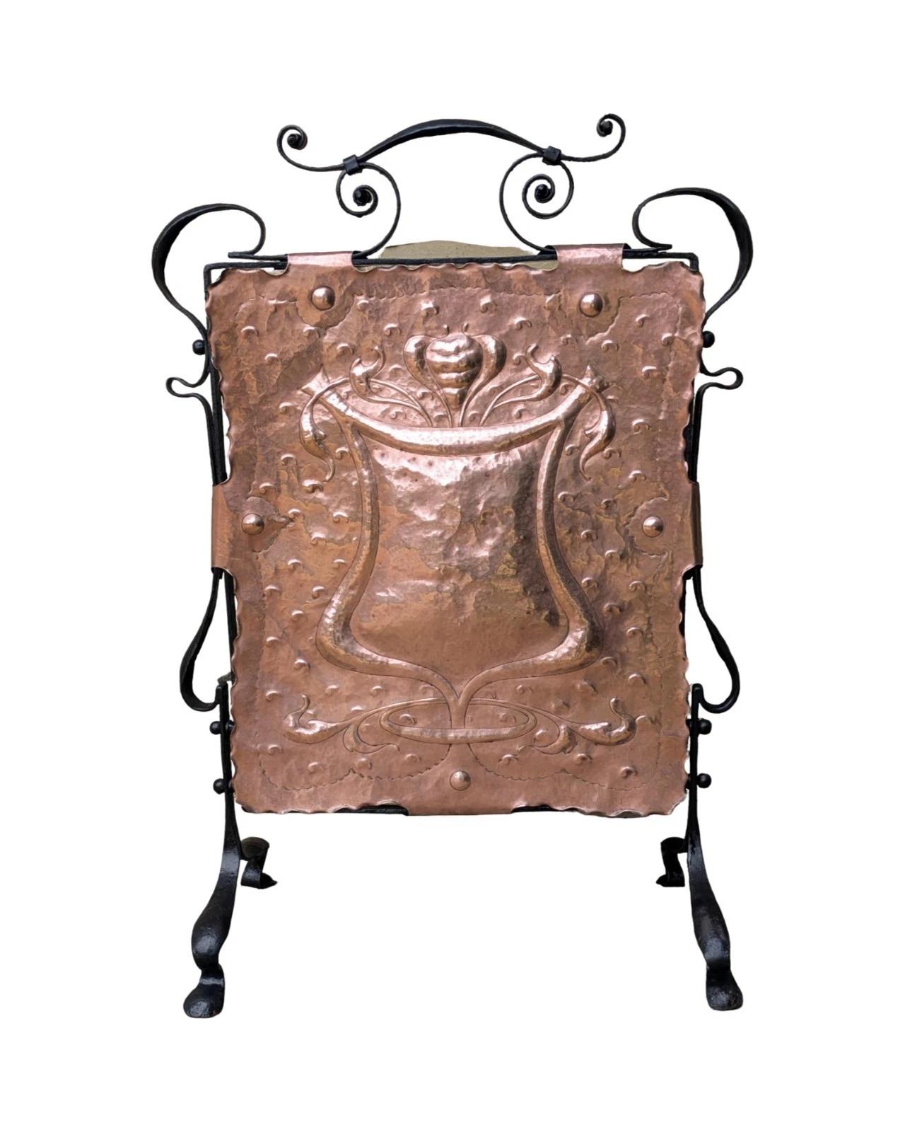 Arts and Crafts Fire Screen Copper and Wrought Iron (1 of 7) Arts and Crafts Fire Screen Copper and Wrought Iron (1 of 7)