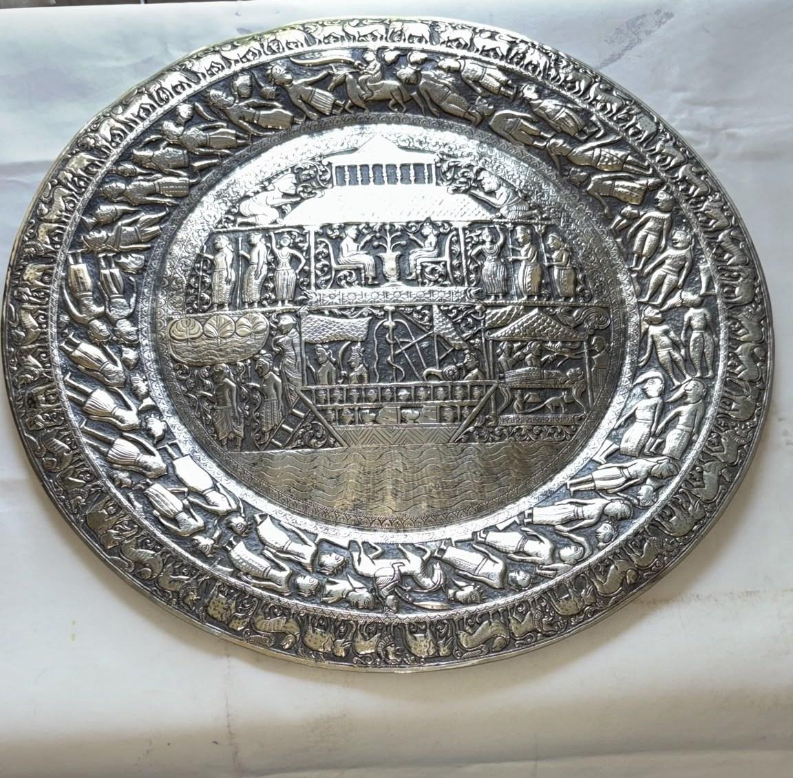 1940s Display Plates - main image