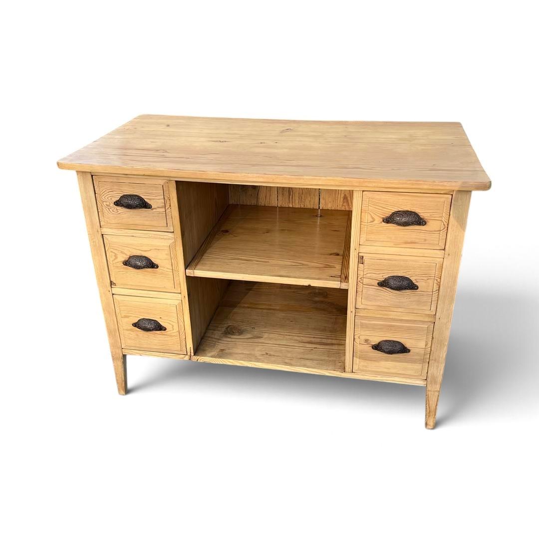 Unusual Antique Pine Washstand or Desk (1 of 16) Unusual Antique Pine Washstand or Desk (1 of 16)