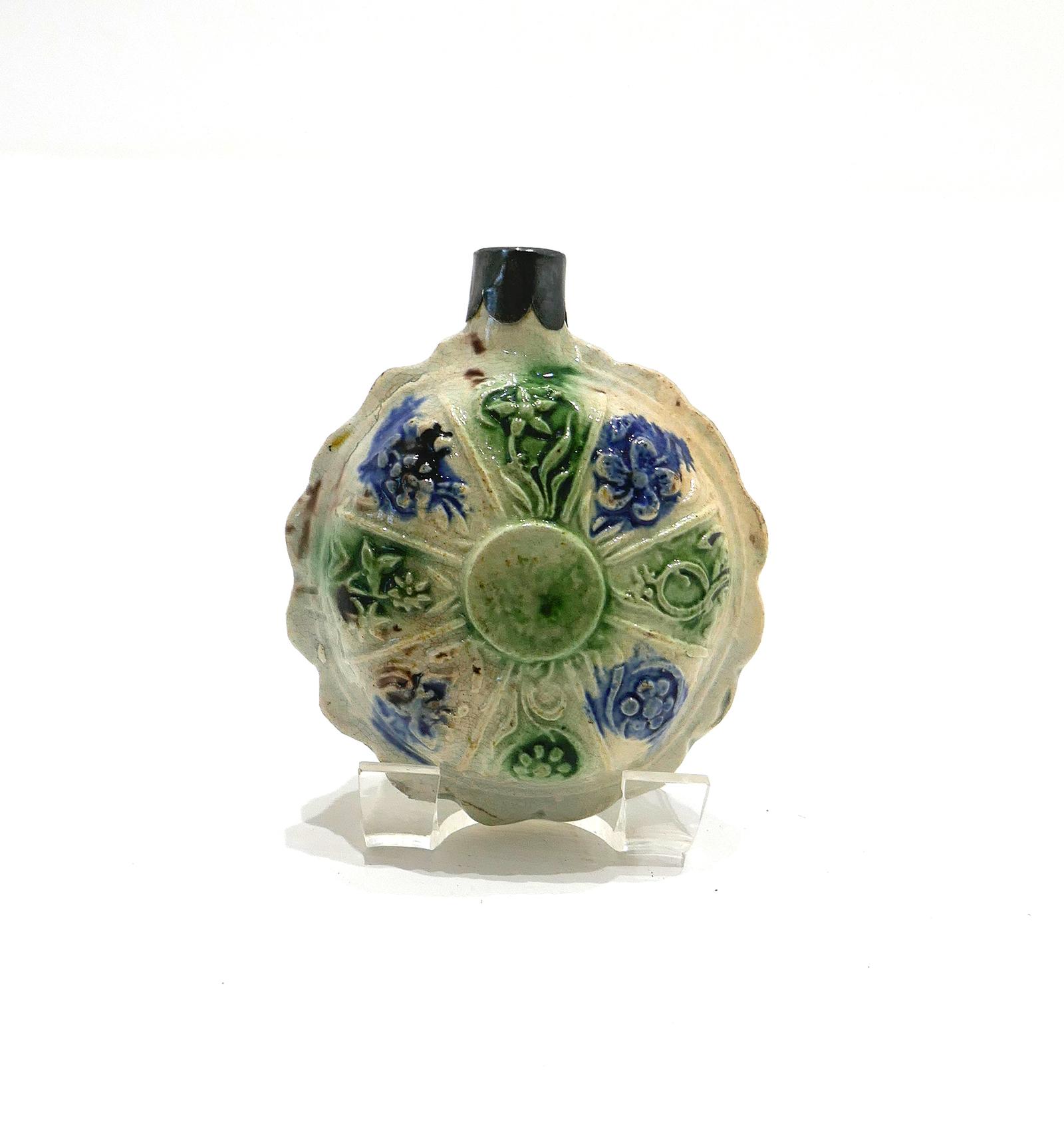 Antique Early Pottery 18th Century Pratt Ware Spirit Flask Decorated with Moulded Relief Flowers (1 of 4) Antique Early Pottery 18th Century Pratt Ware Spirit Flask Decorated with Moulded Relief Flowers (1 of 4)