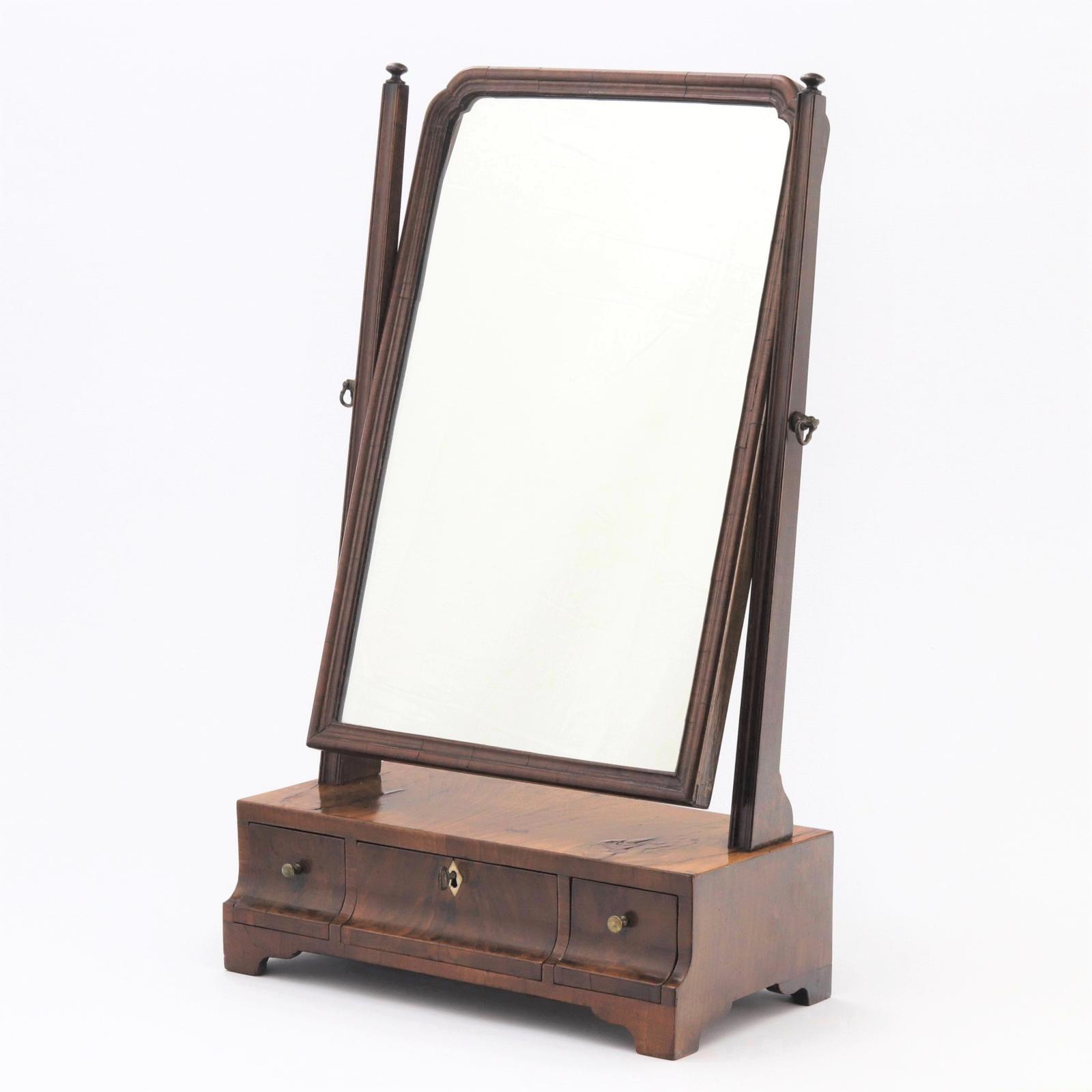 Georgian Burr Walnut Rectangular Dressing Table / Toilet Mirror c.1760 (1 of 8)