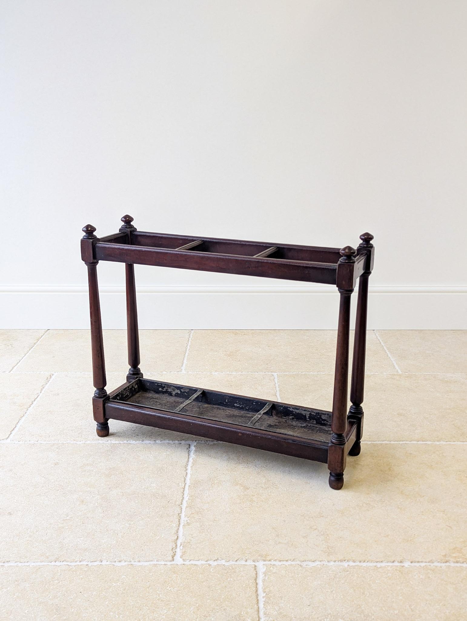 Antique Victorian Mahogany Country House Stick Stand c.1890 (1 of 20) Antique Victorian Mahogany Country House Stick Stand c.1890 (1 of 20)