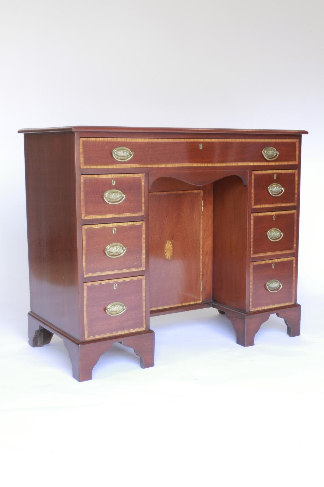 George 111 Period Mahogany & Inlaid Kneehole Desk (1 of 10)