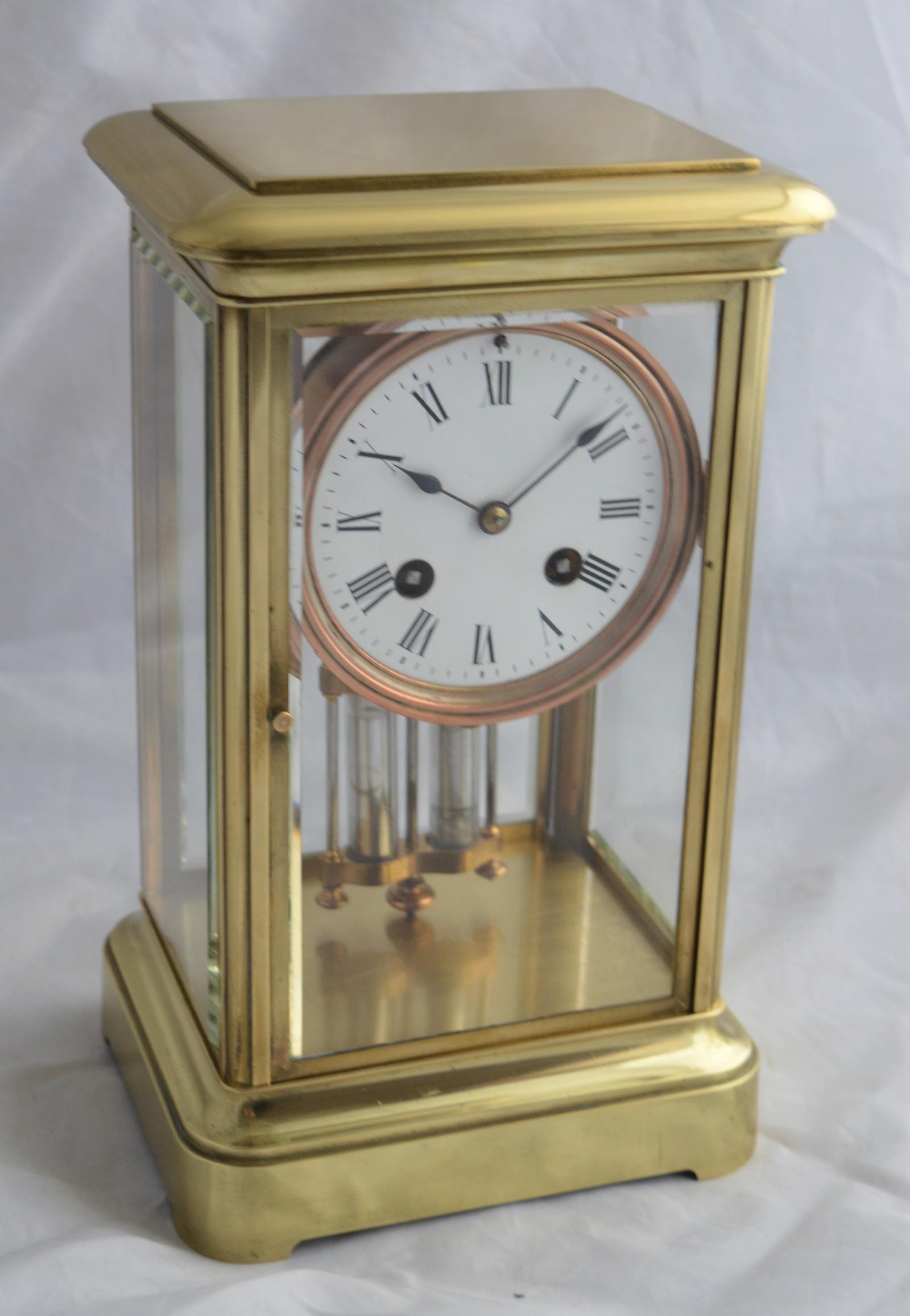 French 4 Glass Mantel Clock (1 of 5) French 4 Glass Mantel Clock (1 of 5)