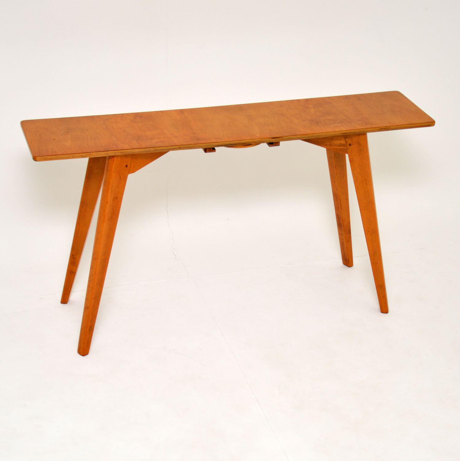 1950's Vintage Console Side Table (1 of 9) 1950's Vintage Console Side Table (1 of 9)