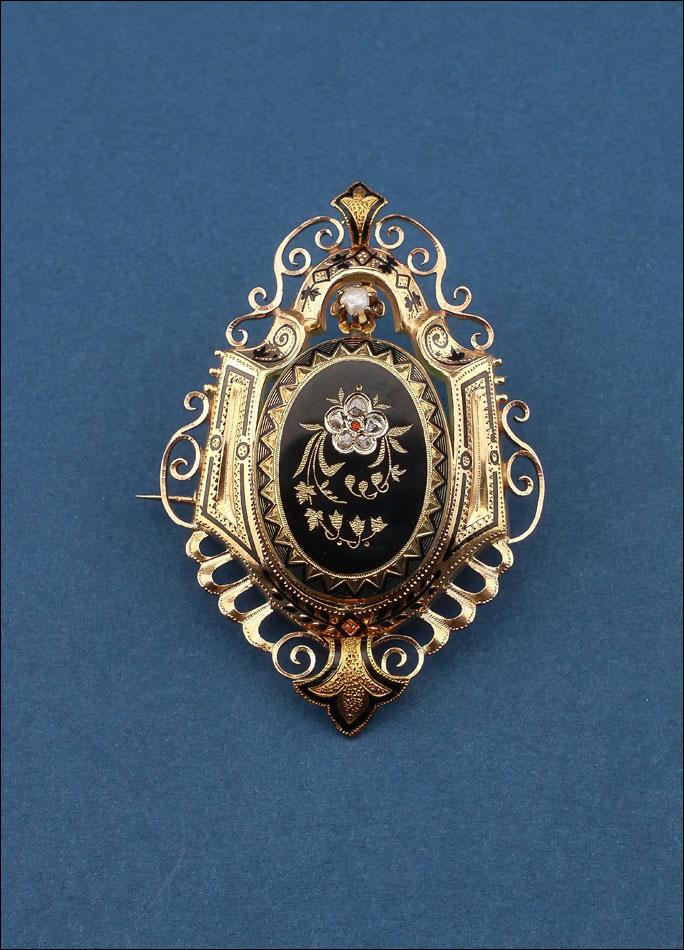 Antique 18k Gold Brooch with Diamond Flower & Pearl c.1870 (1 of 9)