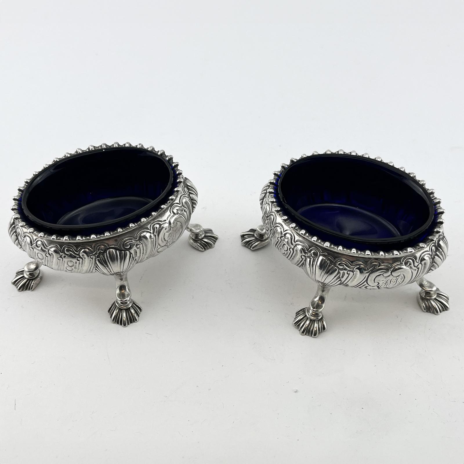 Pair of Heavy Gauge George III Sterling Silver Salt Cellars (1 of 8)