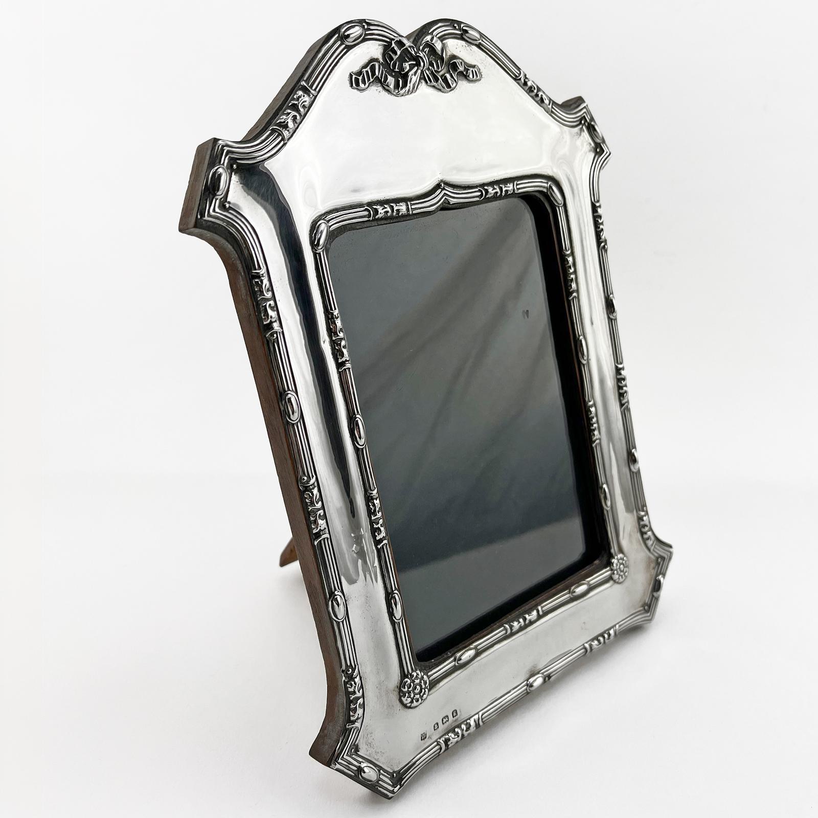 Unusual Rectangular Edwardian Sterling Silver Photo Frame (1 of 7) Unusual Rectangular Edwardian Sterling Silver Photo Frame (1 of 7)