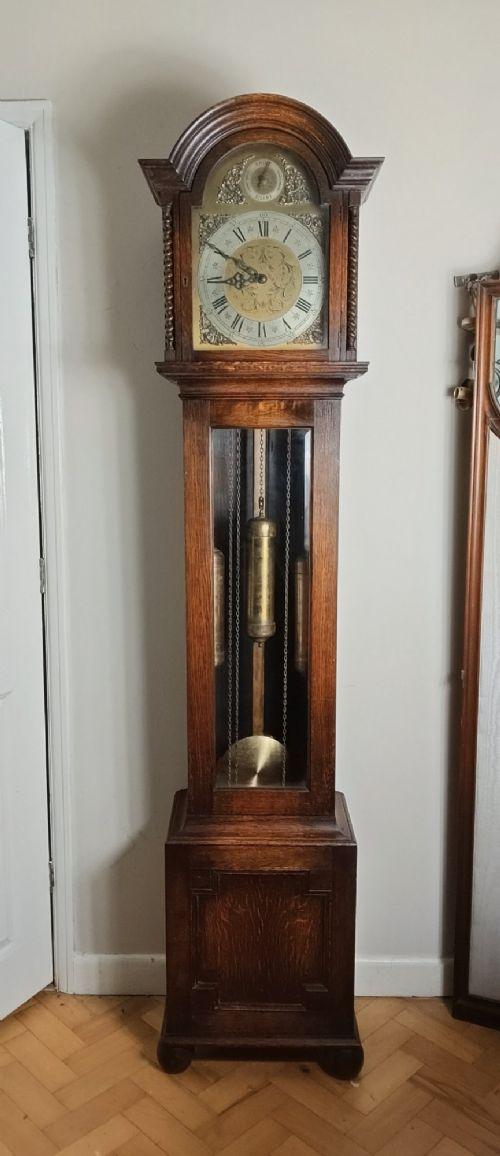 1920s Quarter Chiming Oak Grandmother Longcase Clock (1 of 14) 1920s Quarter Chiming Oak Grandmother Longcase Clock (1 of 14)