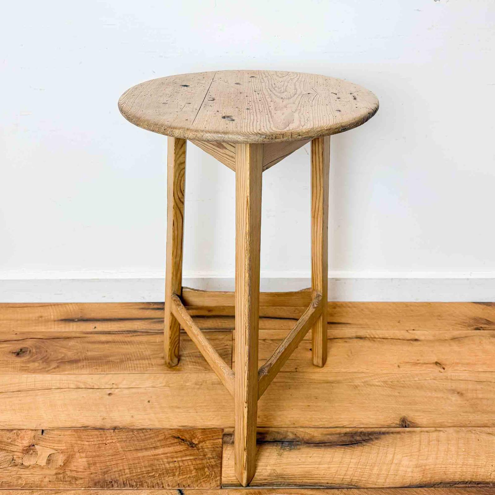 Small Antique Pine Cricket Table (1 of 11)