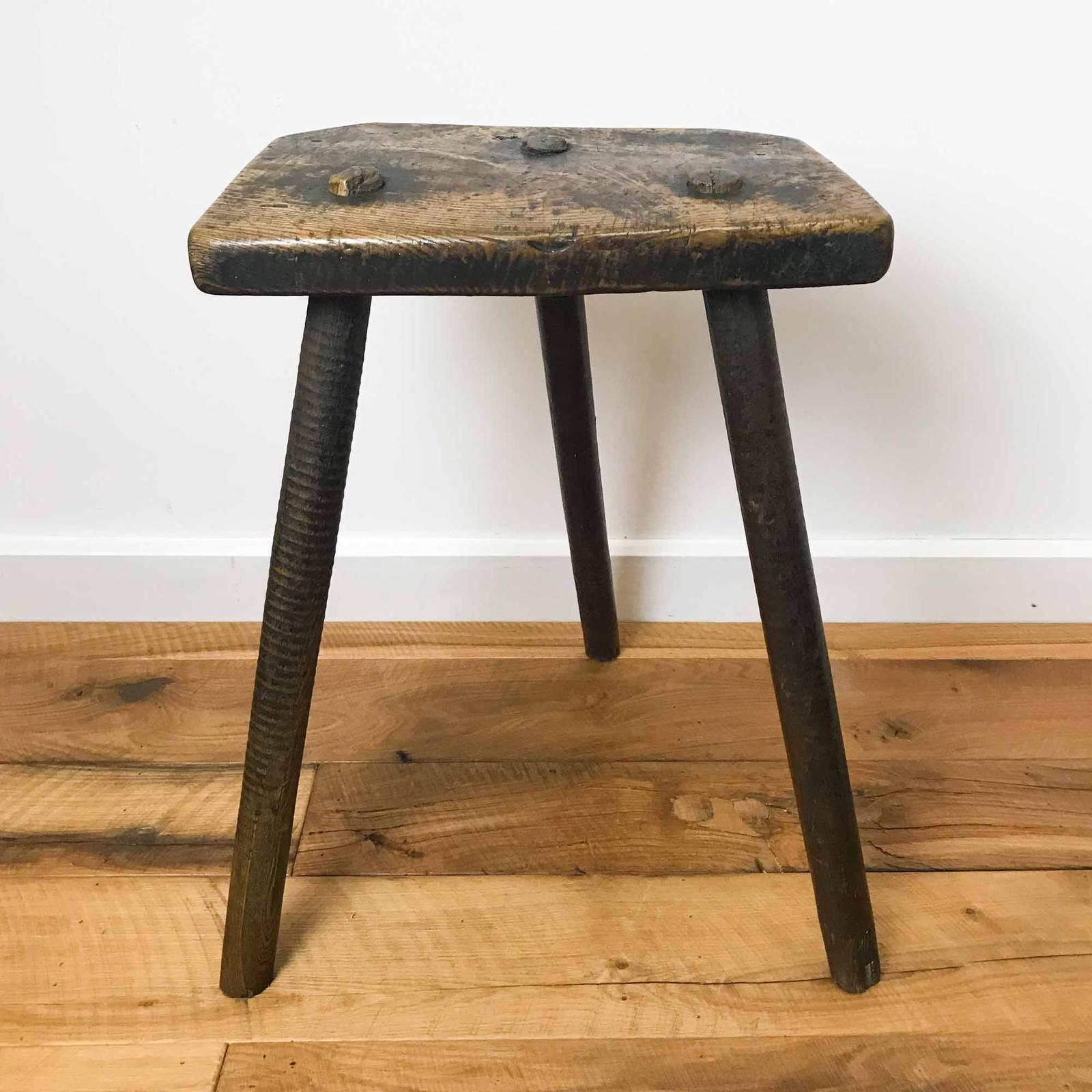 Sheffield Cutlers Stool, Ring Turned Legs and Elm Seat (1 of 14) Sheffield Cutlers Stool, Ring Turned Legs and Elm Seat (1 of 14)