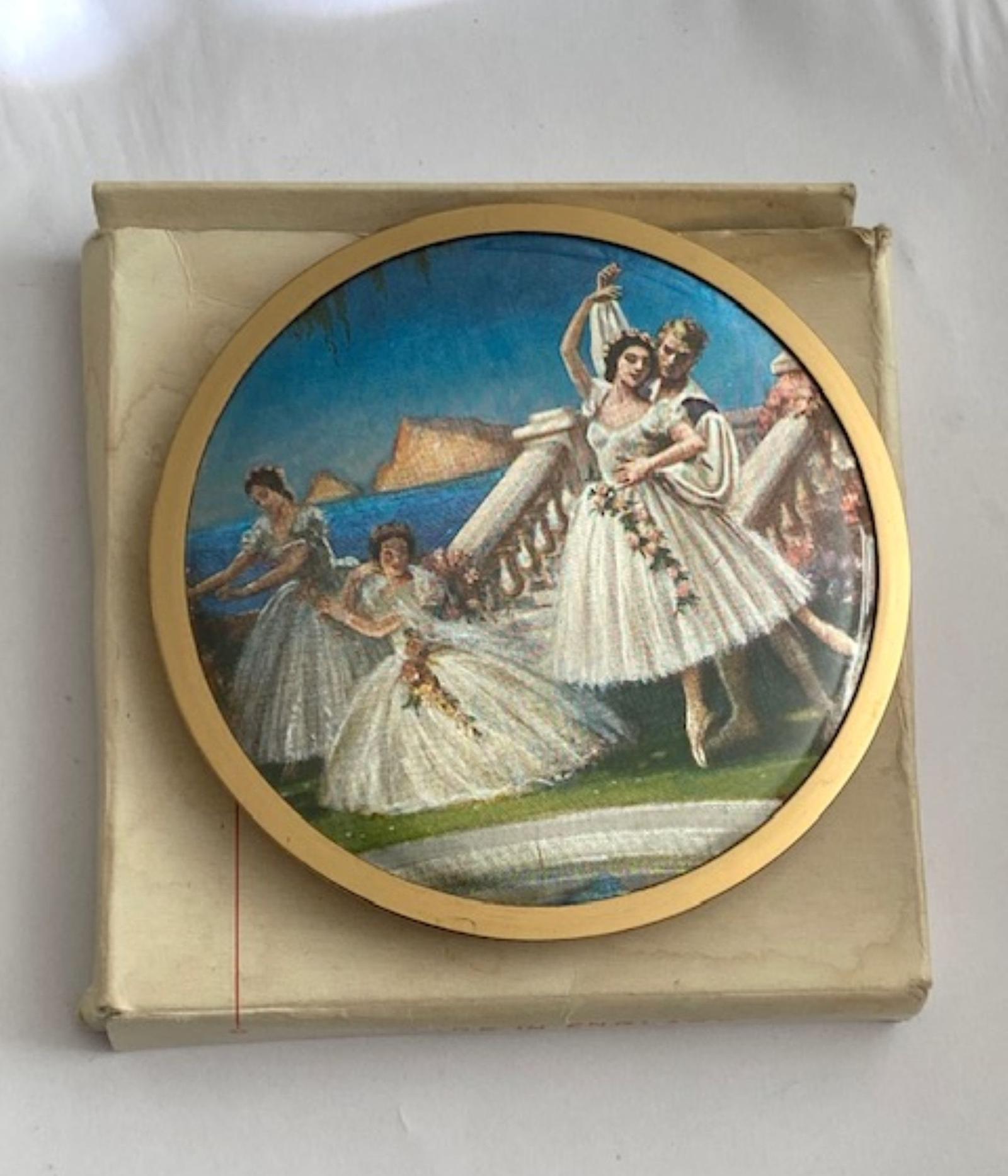 Vintage Melissa Foil Powder Compact Ballerinas Unused (1 of 5) Vintage Melissa Foil Powder Compact Ballerinas Unused (1 of 5)