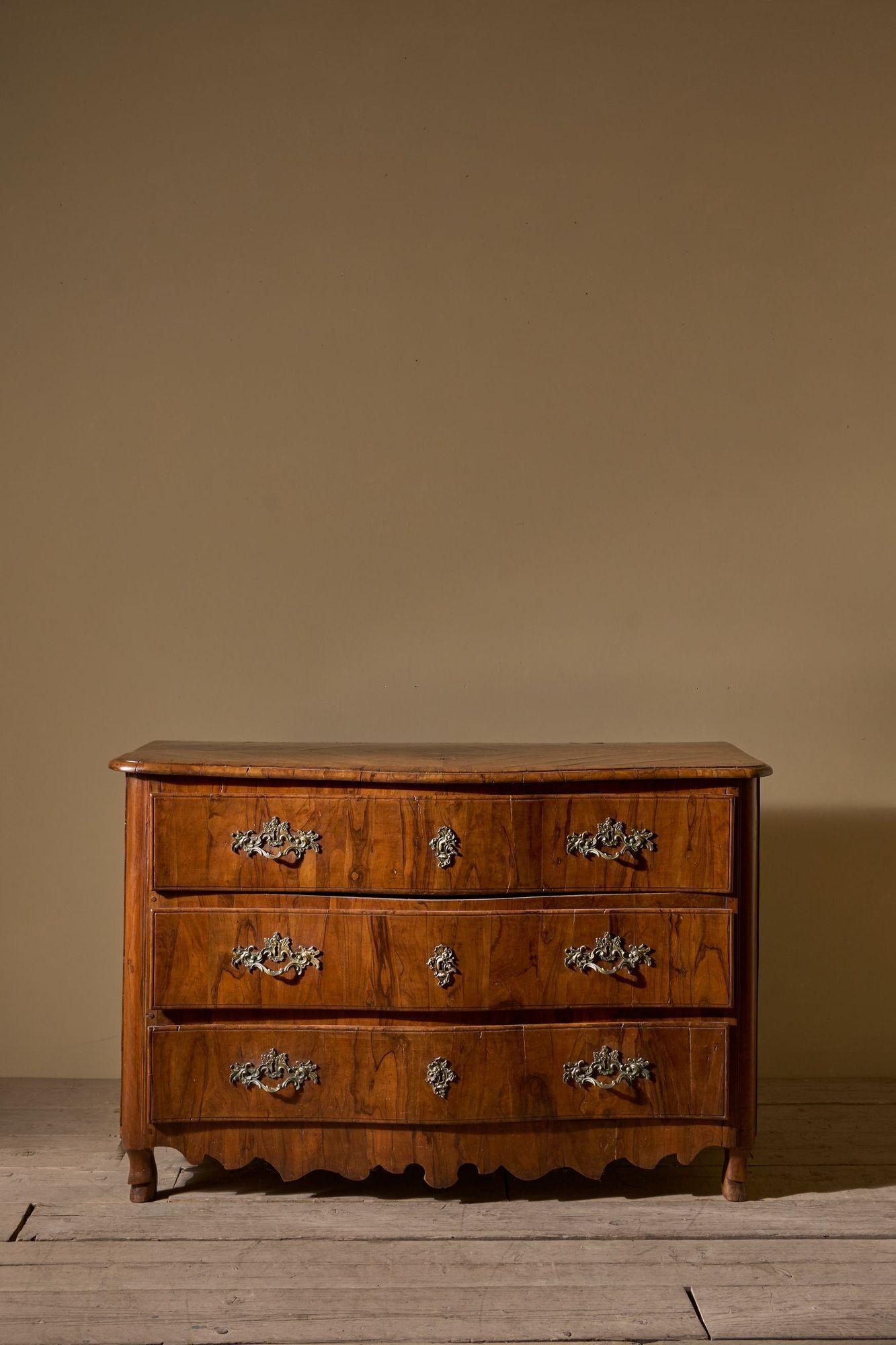 Rare 18th Century Maltese Olive Wood Chest of Drawers (1 of 11) Rare 18th Century Maltese Olive Wood Chest of Drawers (1 of 11)