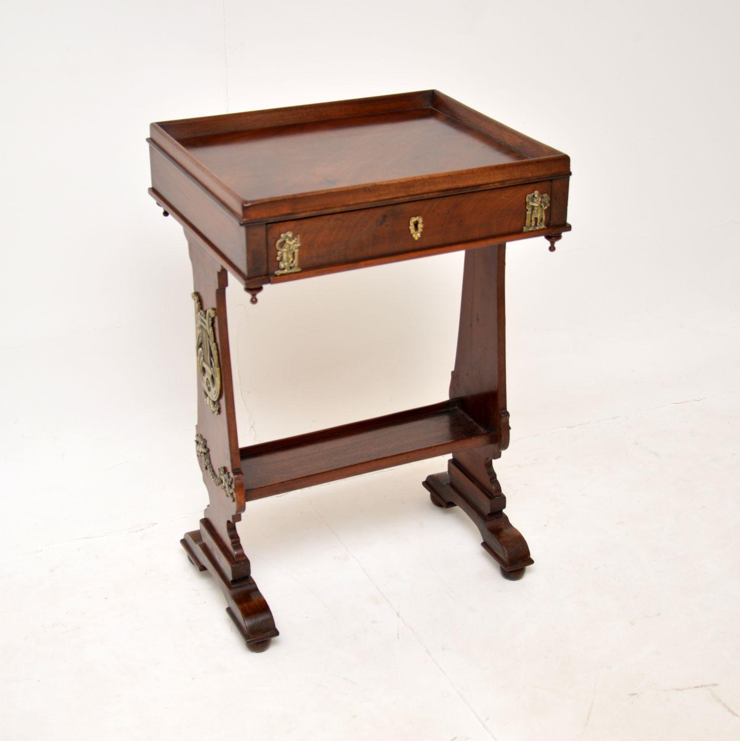 Antique Regency Mahogany Side Table (1 of 12) Antique Regency Mahogany Side Table (1 of 12)