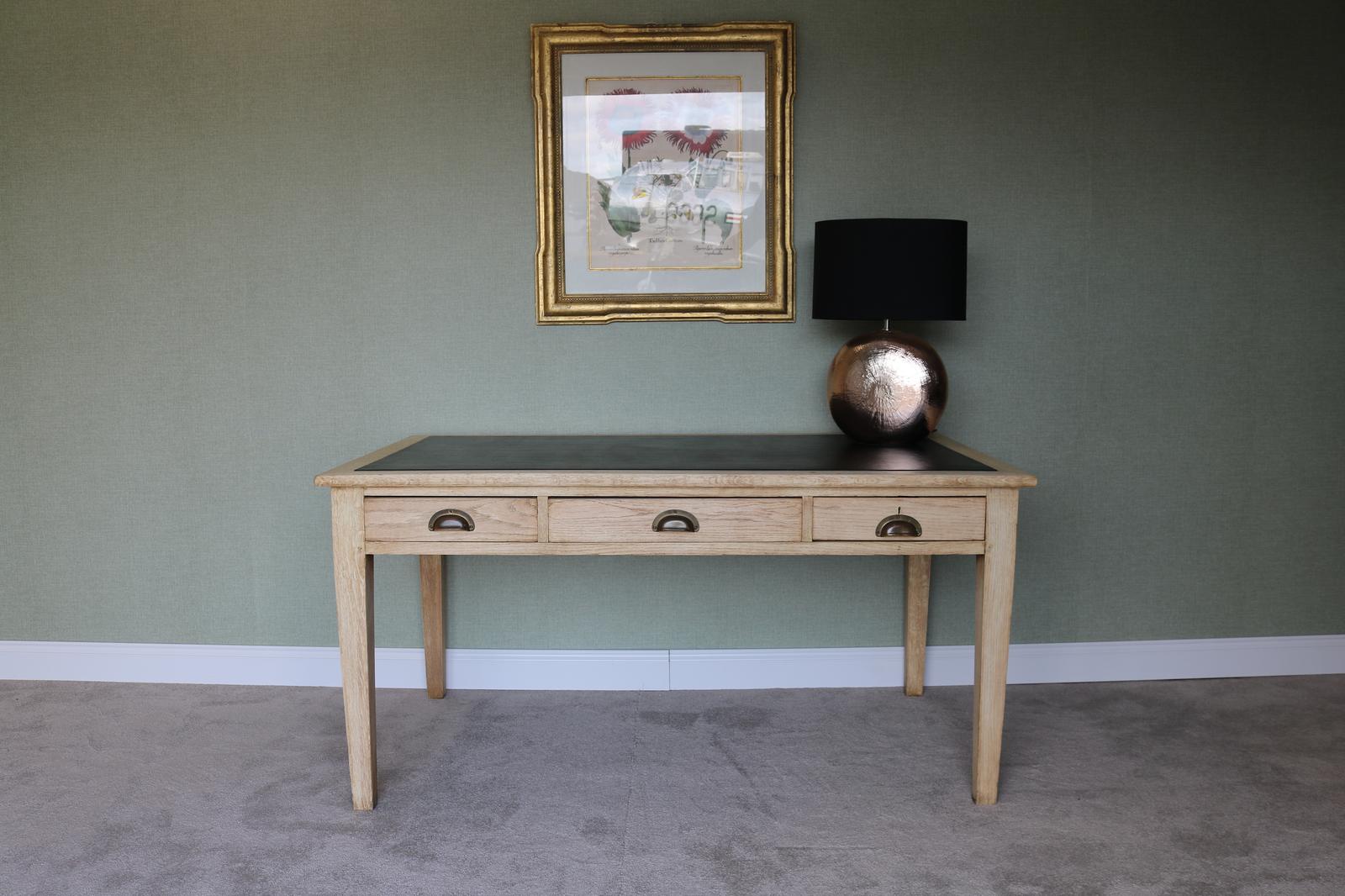 Vintage 1930s Bleached Oak Desk (1 of 17) Vintage 1930s Bleached Oak Desk (1 of 17)