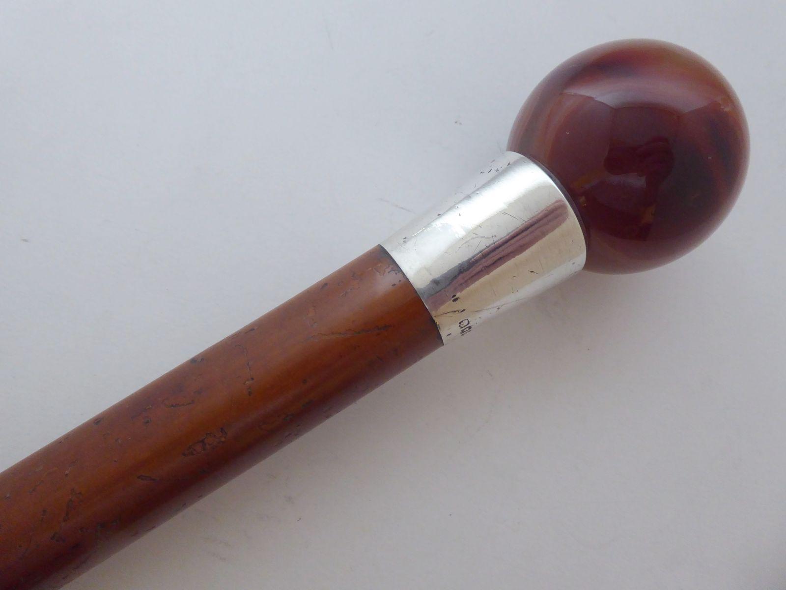 Walking Stick Cane 1917 Hallmarked Silver Collar Malacca Shaft Carnelian Top (1 of 12)