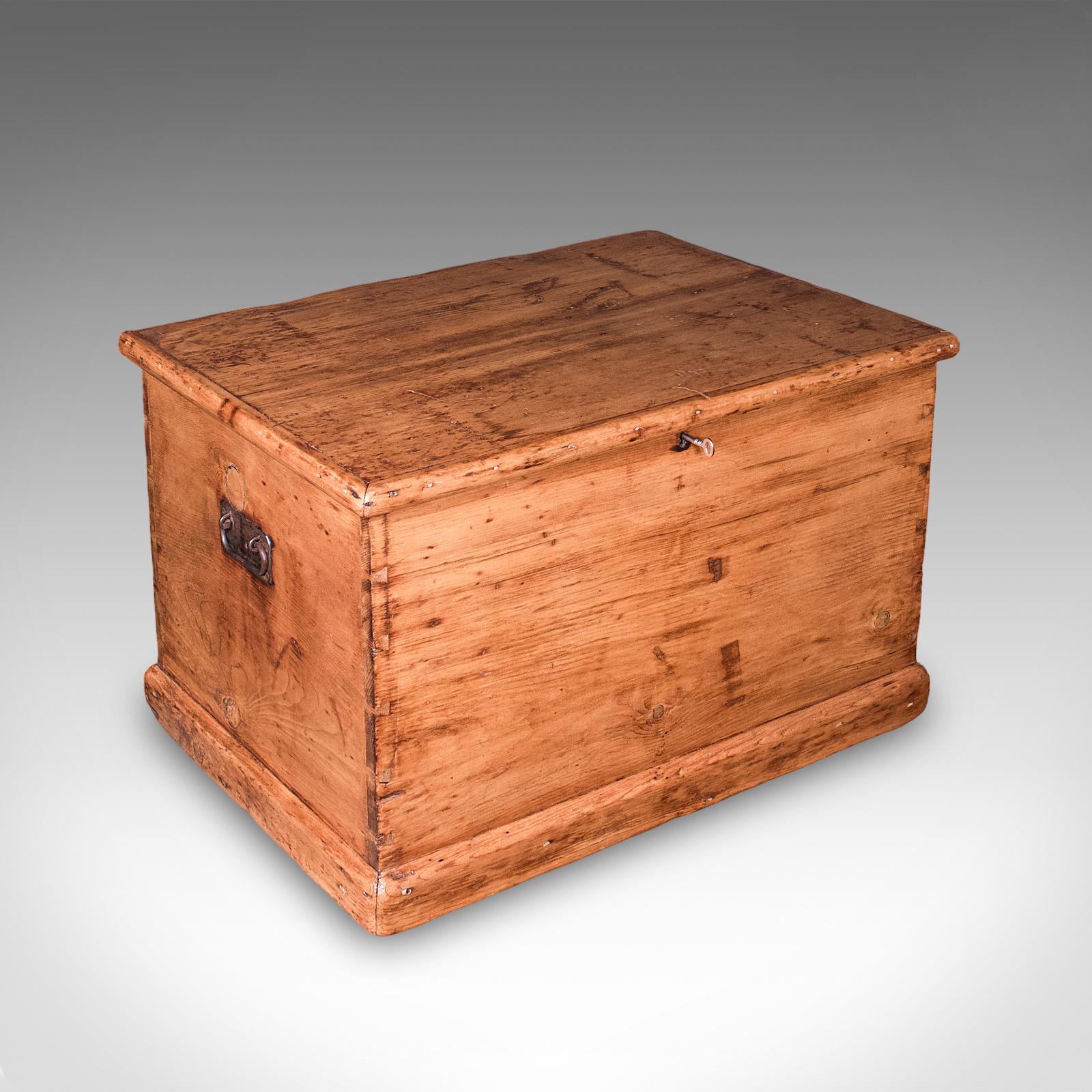 Antique Carriage Chest, English, Pine, Country House Storage Trunk - Victorian (1 of 12) Antique Carriage Chest, English, Pine, Country House Storage Trunk - Victorian (1 of 12)
