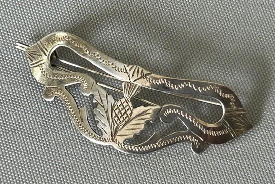Unusual Edwardian Scottish Themed Small Silver Hair Slide (1 of 4)