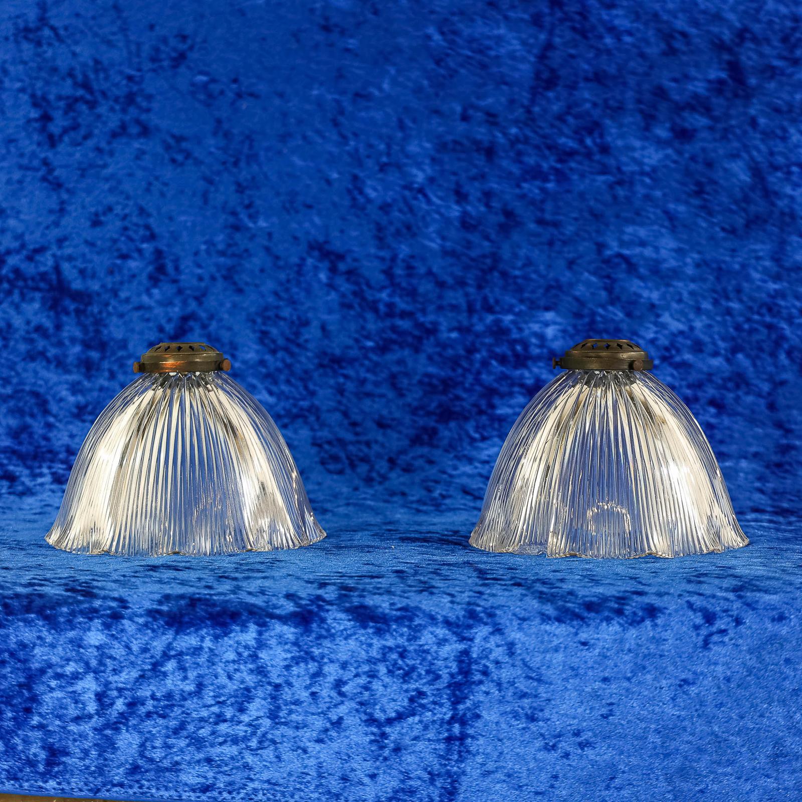 Pair of Vintage Frilled Prismatic Tulip Lamp Shades (1 of 3)