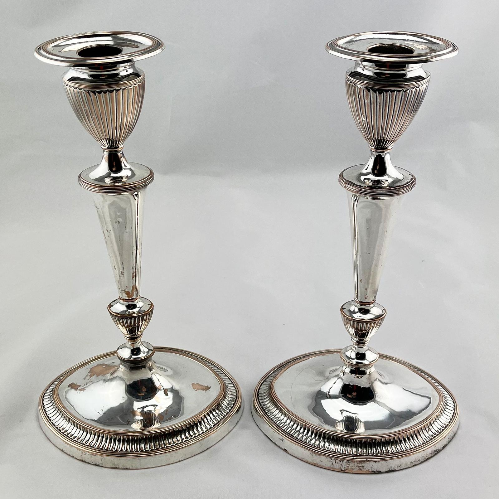Elegant Pair of Georgian Old Sheffield Plate Candlesticks (1 of 6) Elegant Pair of Georgian Old Sheffield Plate Candlesticks (1 of 6)