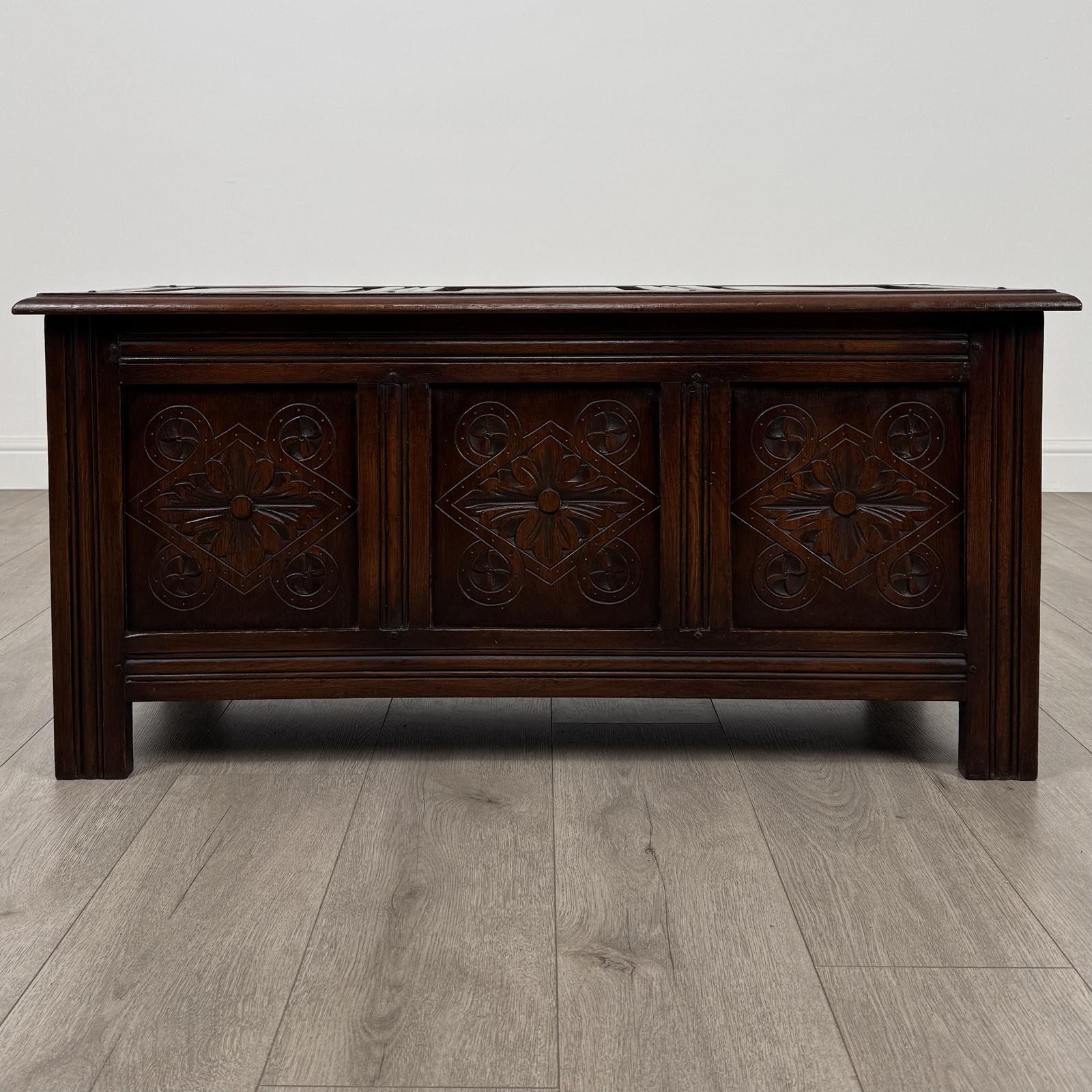 Antique 20th Century Good Quality Blanket Box in Oak (1 of 10)