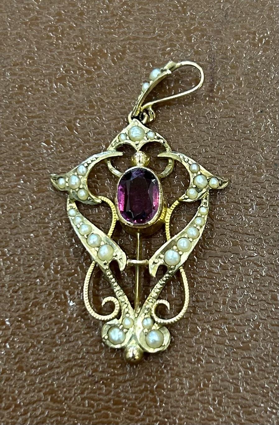 9ct Pearl Pendent (1 of 3)