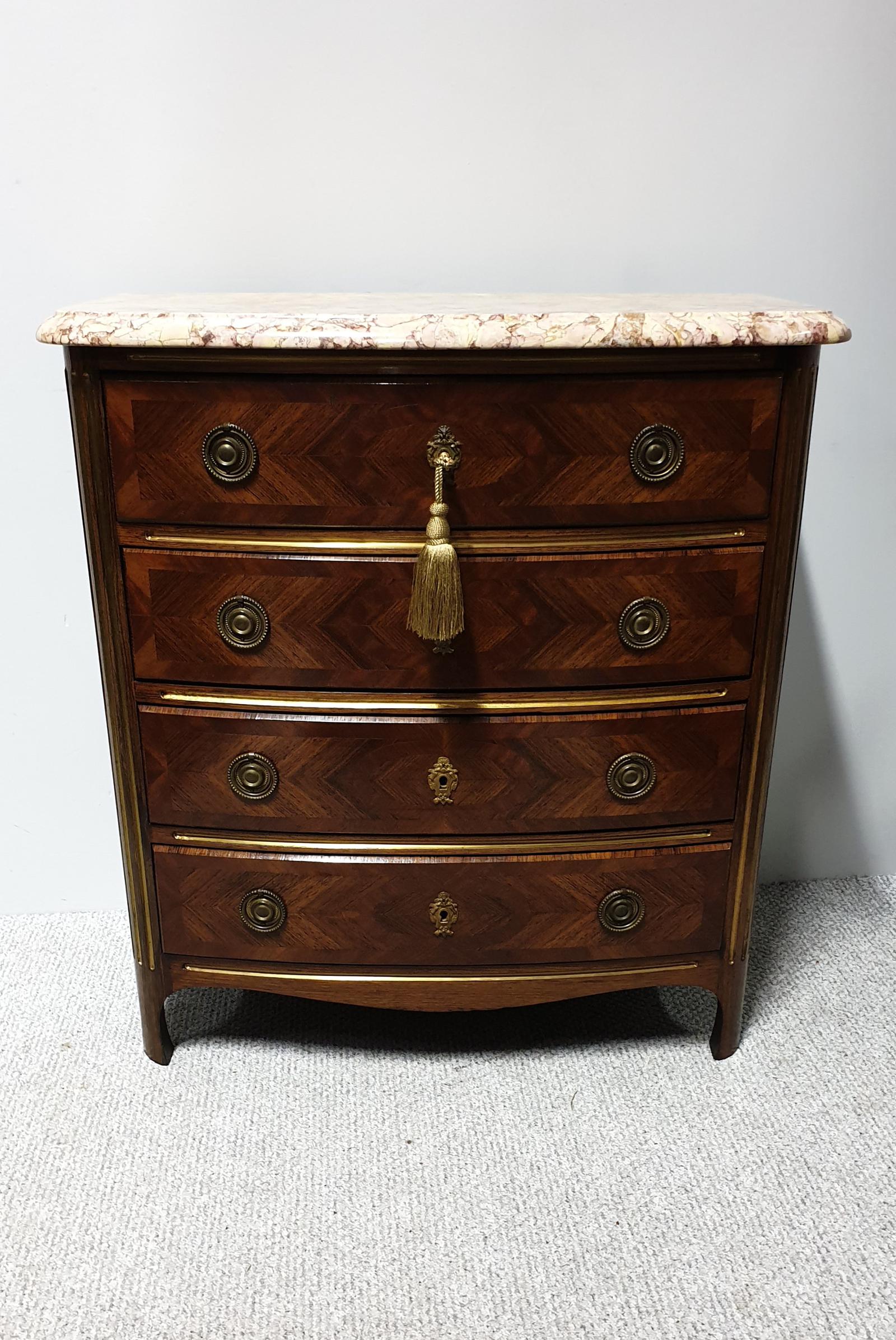 French Bow Front Commode Chest of Drawers of Small Proportions (1 of 1)