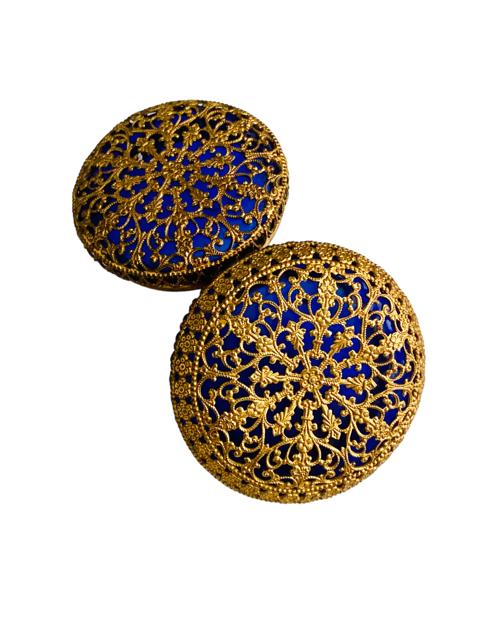 Antique Bristol Blue Glass & Gilt Ormolu Filigree Mounted Trinket Pot / Dressing Table Box c.1880 (1 of 9) Antique Bristol Blue Glass & Gilt Ormolu Filigree Mounted Trinket Pot / Dressing Table Box c.1880 (1 of 9)