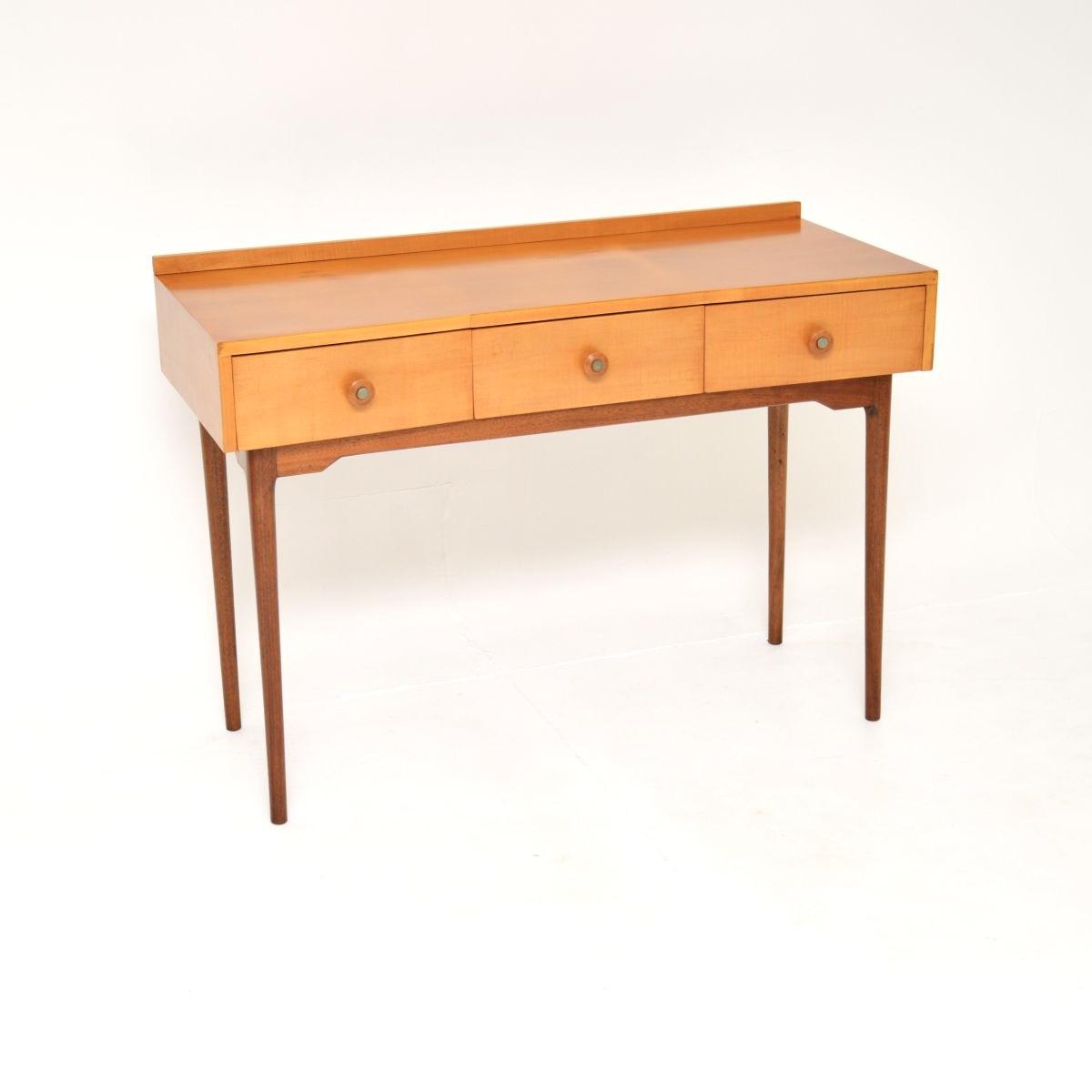 Vintage Satin Wood Console / Side Table (1 of 9)