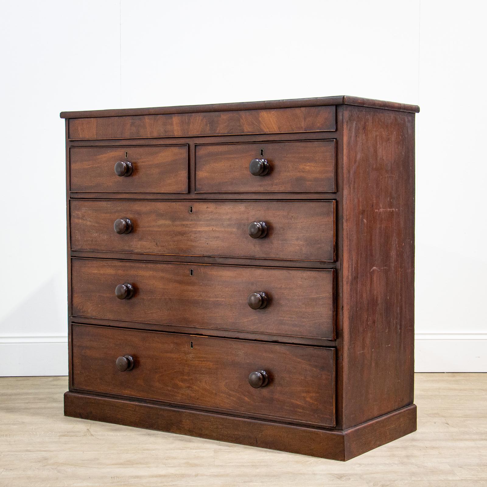 Early 19th Century Mahogany Chest of Drawers with Frieze Drawer (1 of 13) Early 19th Century Mahogany Chest of Drawers with Frieze Drawer (1 of 13)