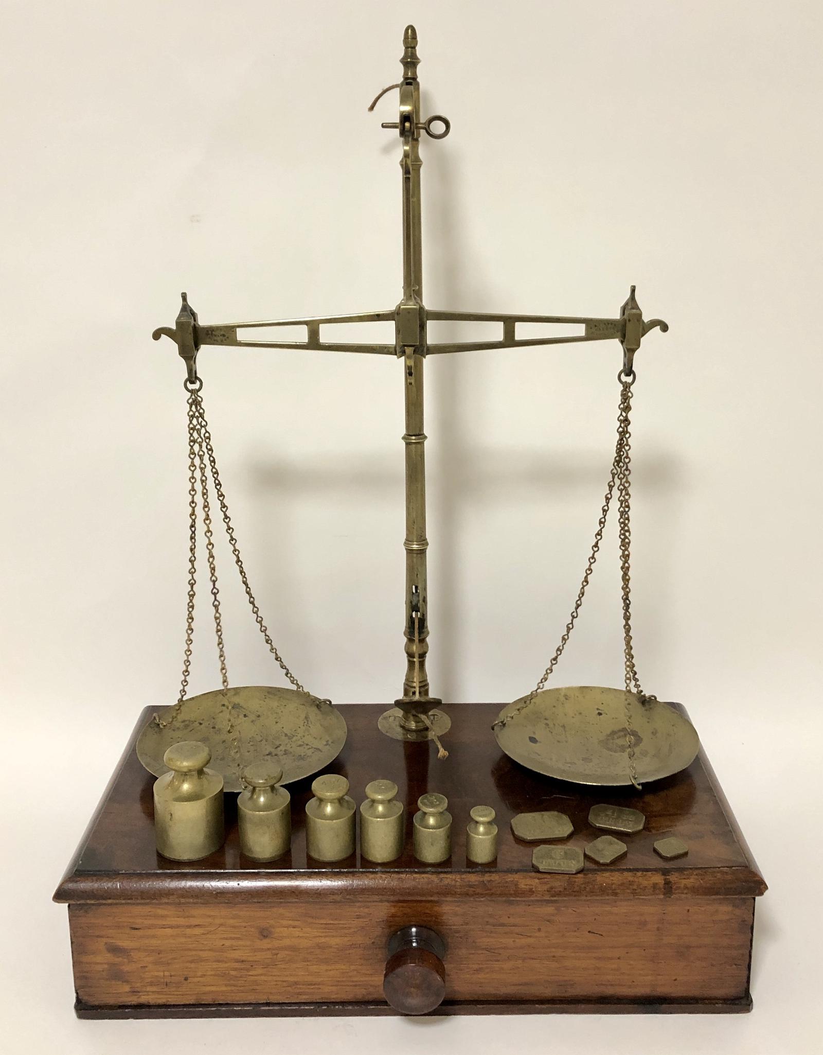 Large Antique Avery Apothecary Scales and Weights (1 of 16) Large Antique Avery Apothecary Scales and Weights (1 of 16)