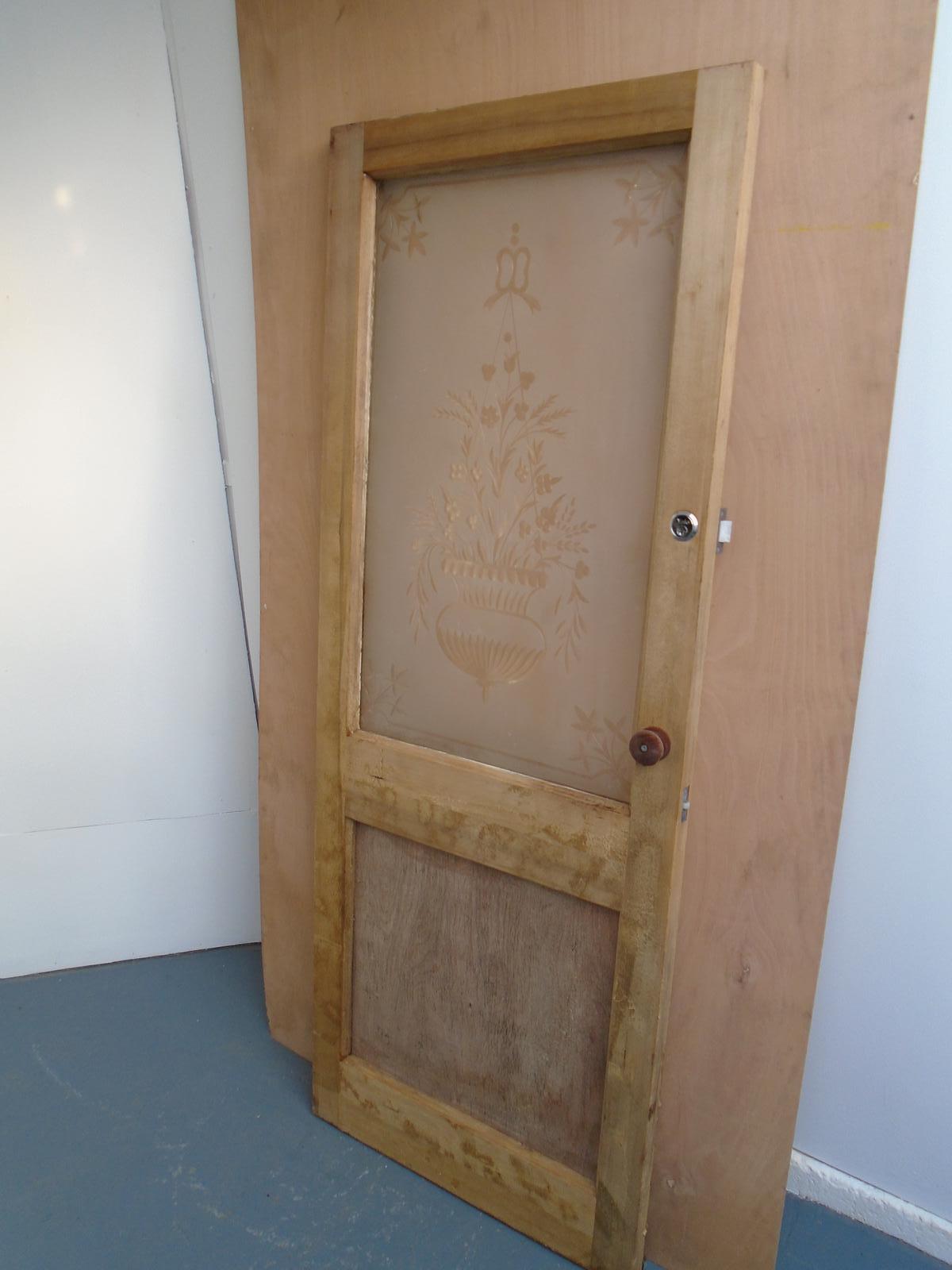 Original Victorian Etched Bathroom / Ensuite / Utility Door to wax / paint (1 of 9)