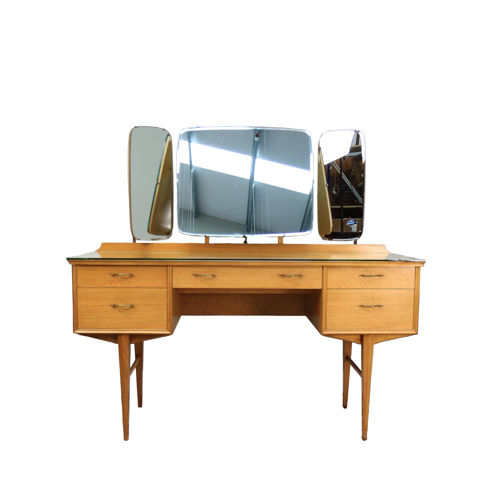 Alfred Cox Dressing Table in Walnut for Heals with Triple Mirror & Glass Top (1 of 21) Alfred Cox Dressing Table in Walnut for Heals with Triple Mirror & Glass Top (1 of 21)