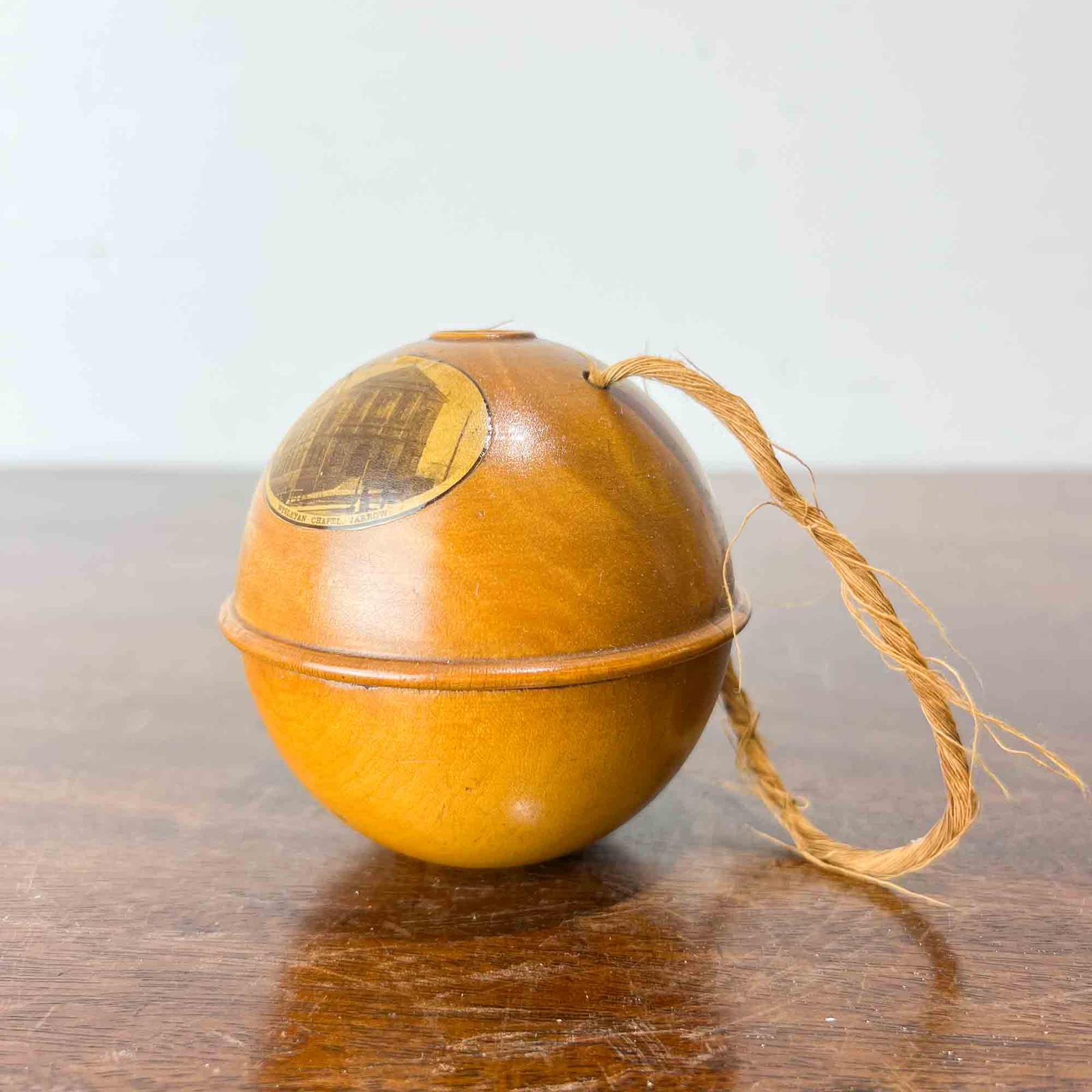 Mauchline Ware String Box (1 of 5)