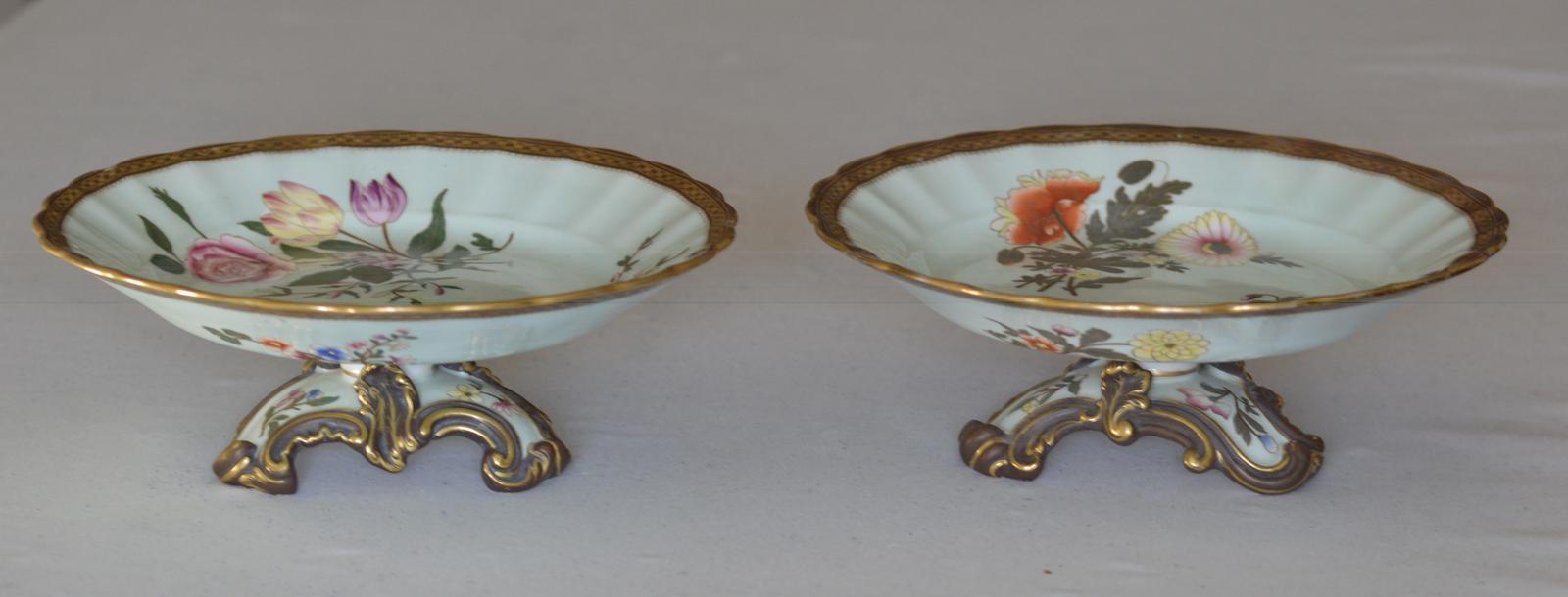 Stunning Pair of 1885 Royal Worcester Porcelain Pedestal Dishes / Tazzas (1 of 12)